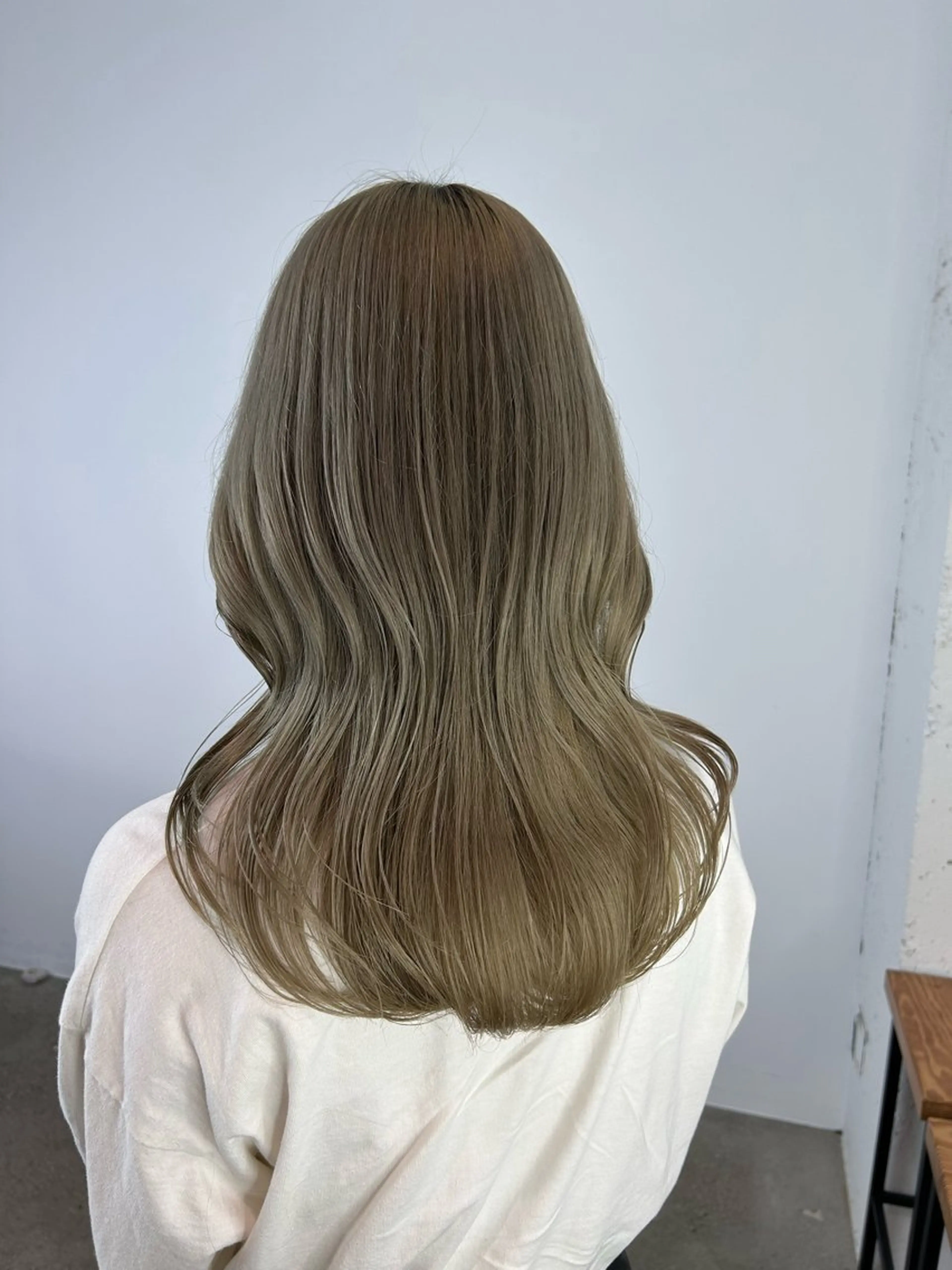 セミロング 縮毛矯正 宮本晃成のヘアスタイル