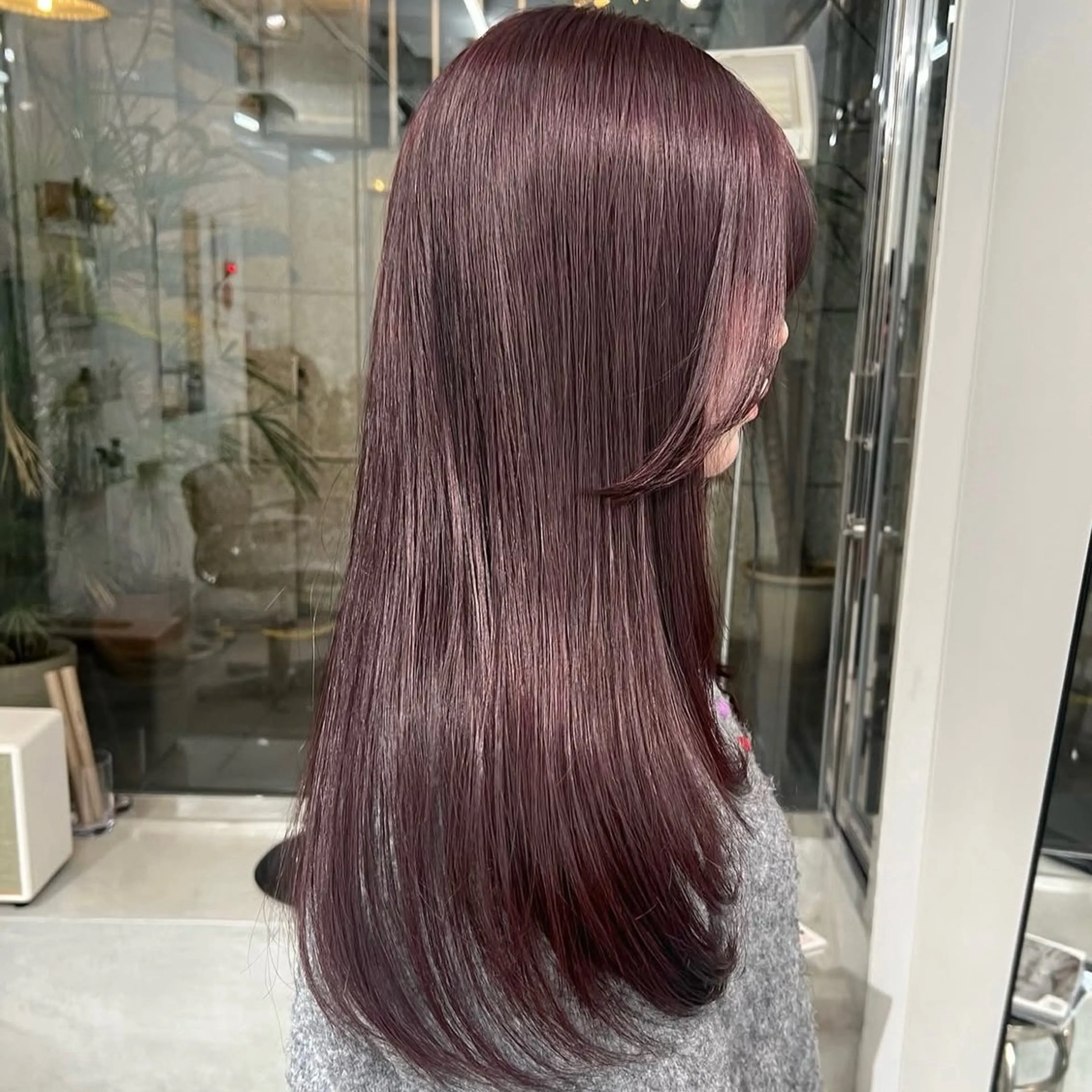 髪質改善酸性矯正+カット+トリートメントの写真