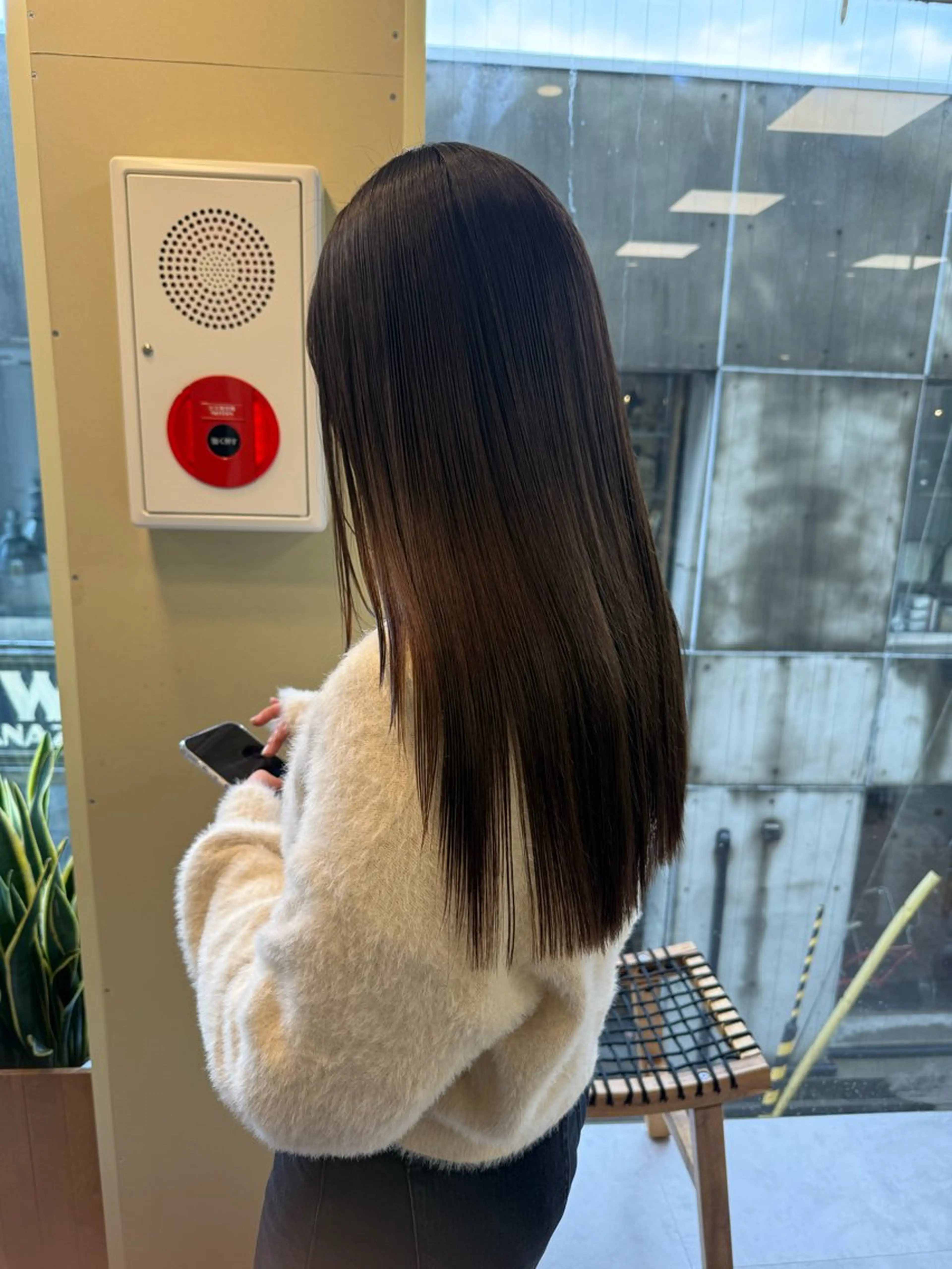 ロング 縮毛矯正 伶風/ボブ/ ハッシュカットのヘアスタイル