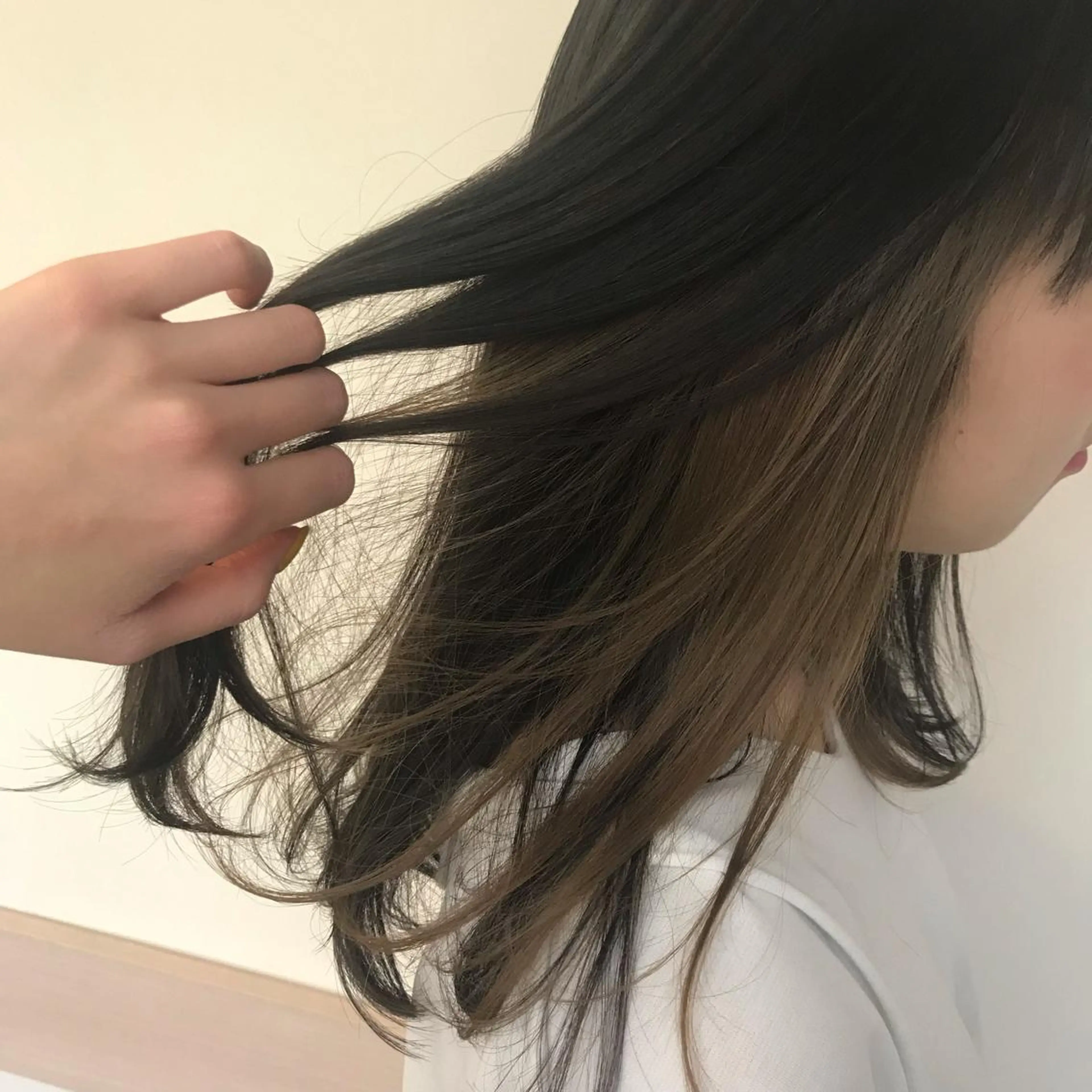 ロング ヘアカラー 顔まわり‎🤍小顔 カット🤍みさきのヘアスタイル