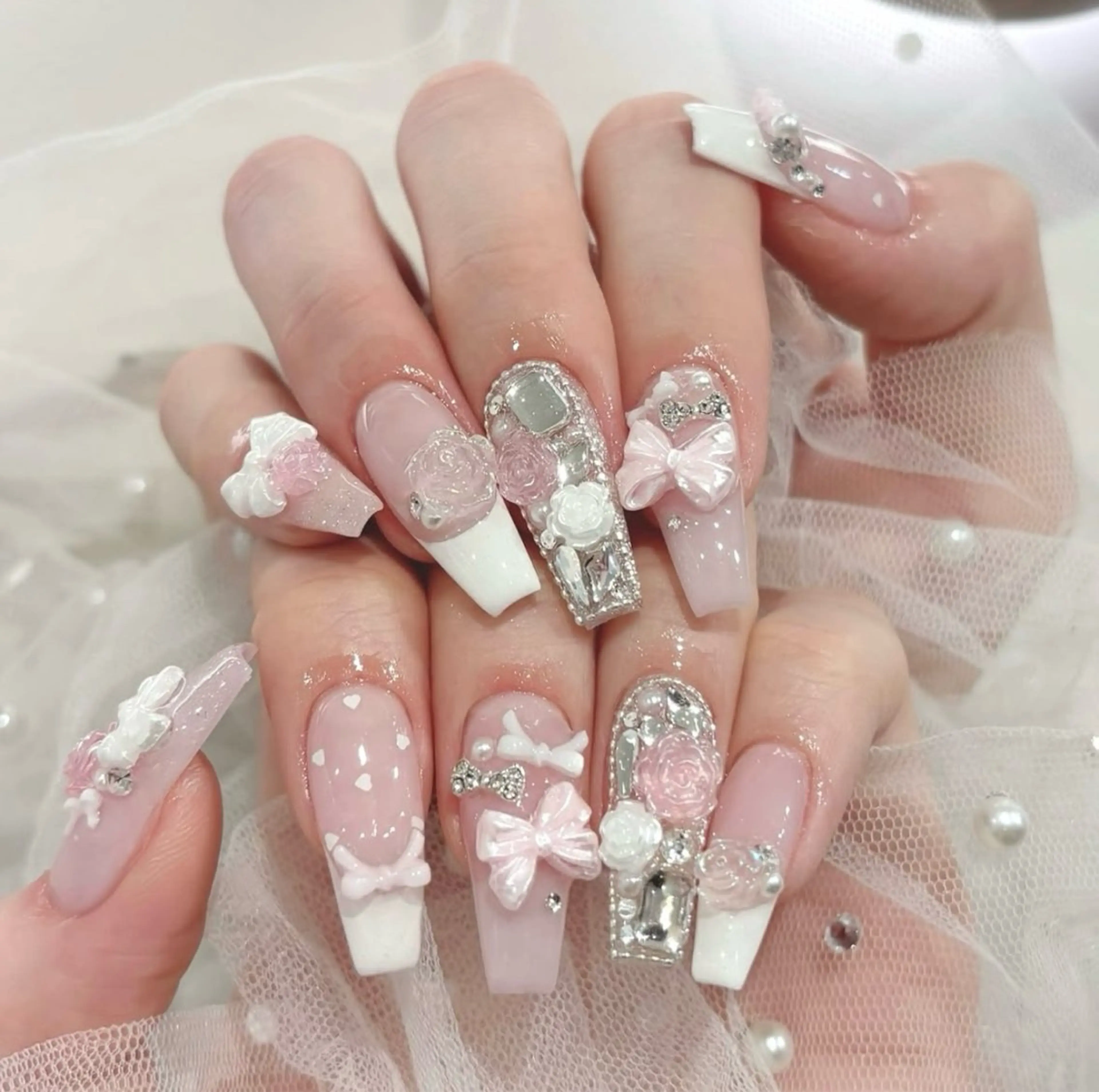 ネイル 韓国ネイル 持ち込み ニュアンスネイル ネイルチップ ハンドネイル TABI ANA.CHUOのネイルデザイン