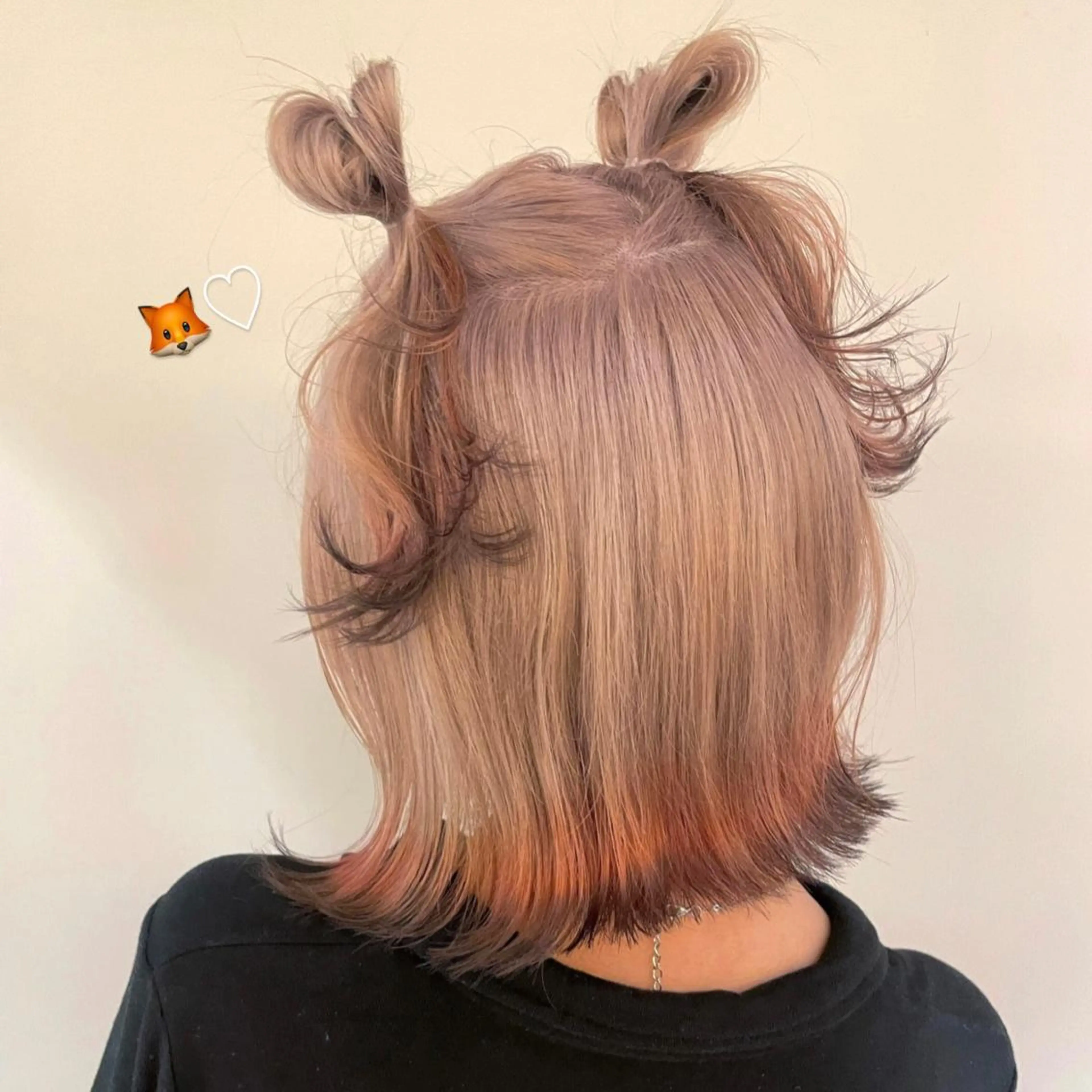 ミディアム ミルクティー/ SACHIKAのヘアスタイル