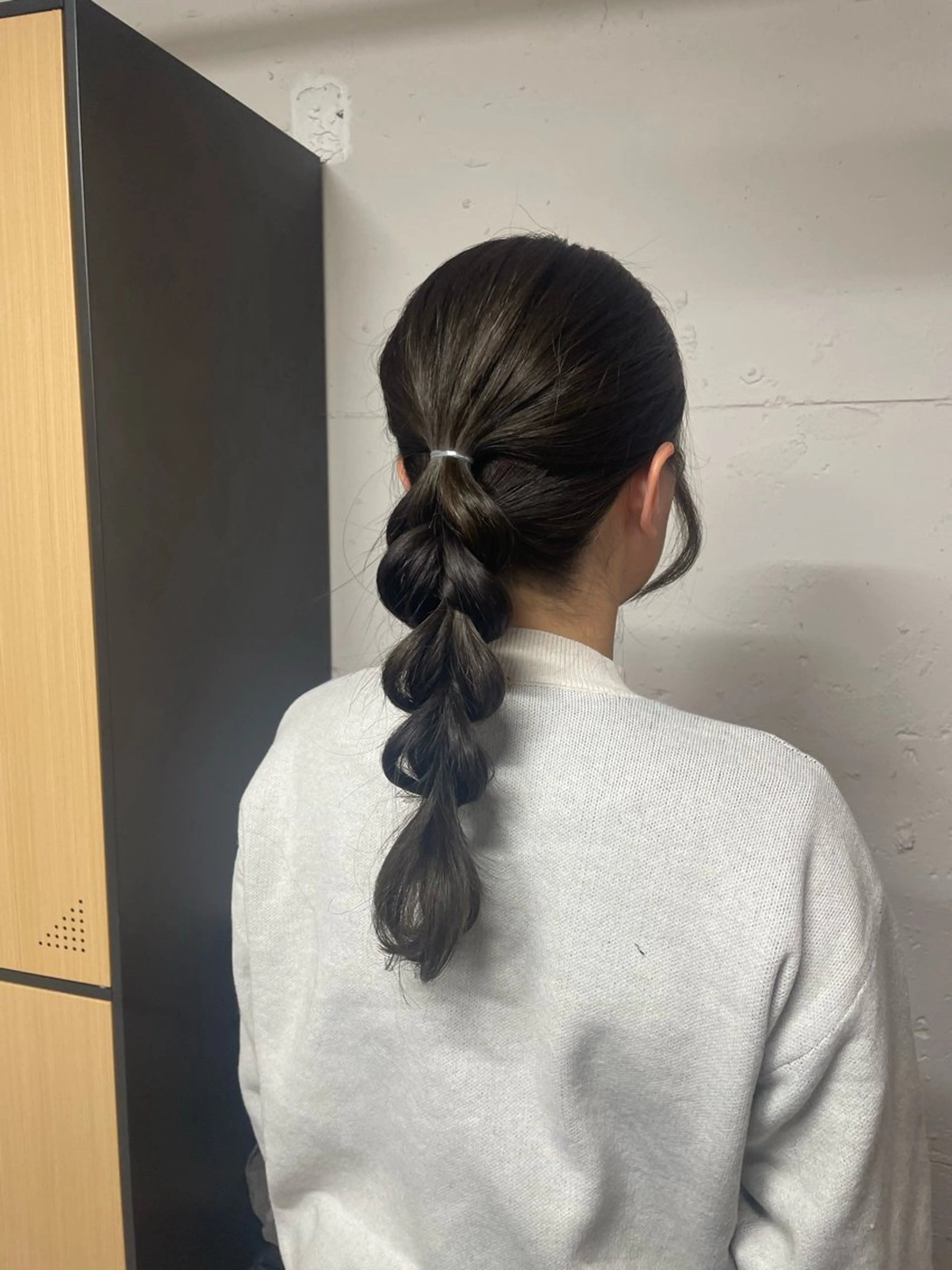 セミロング カット ヘアカラー トリートメント tokute 中野真咲🐺のヘアスタイル