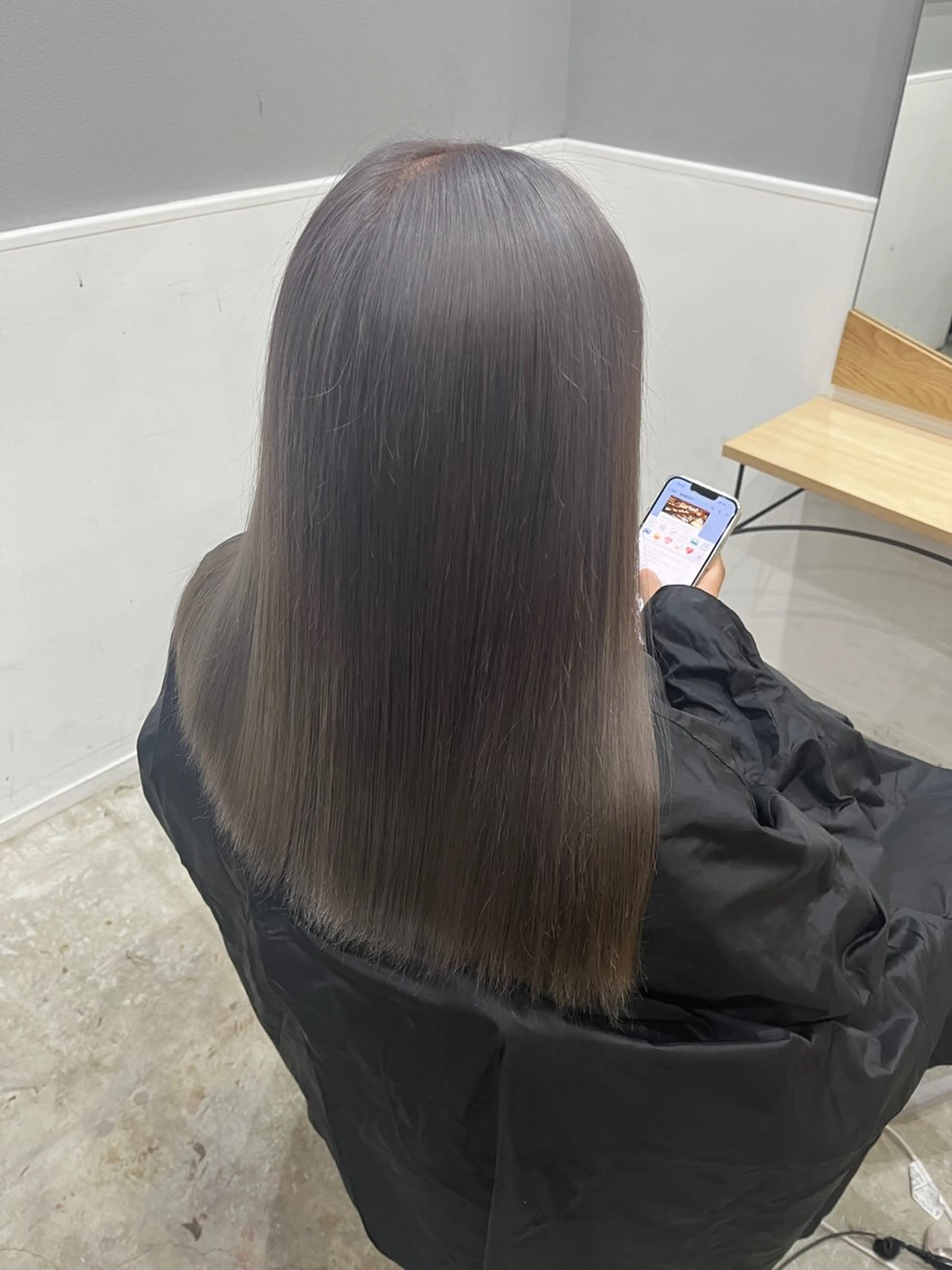 セミロング miloc naha ナナカのヘアスタイル