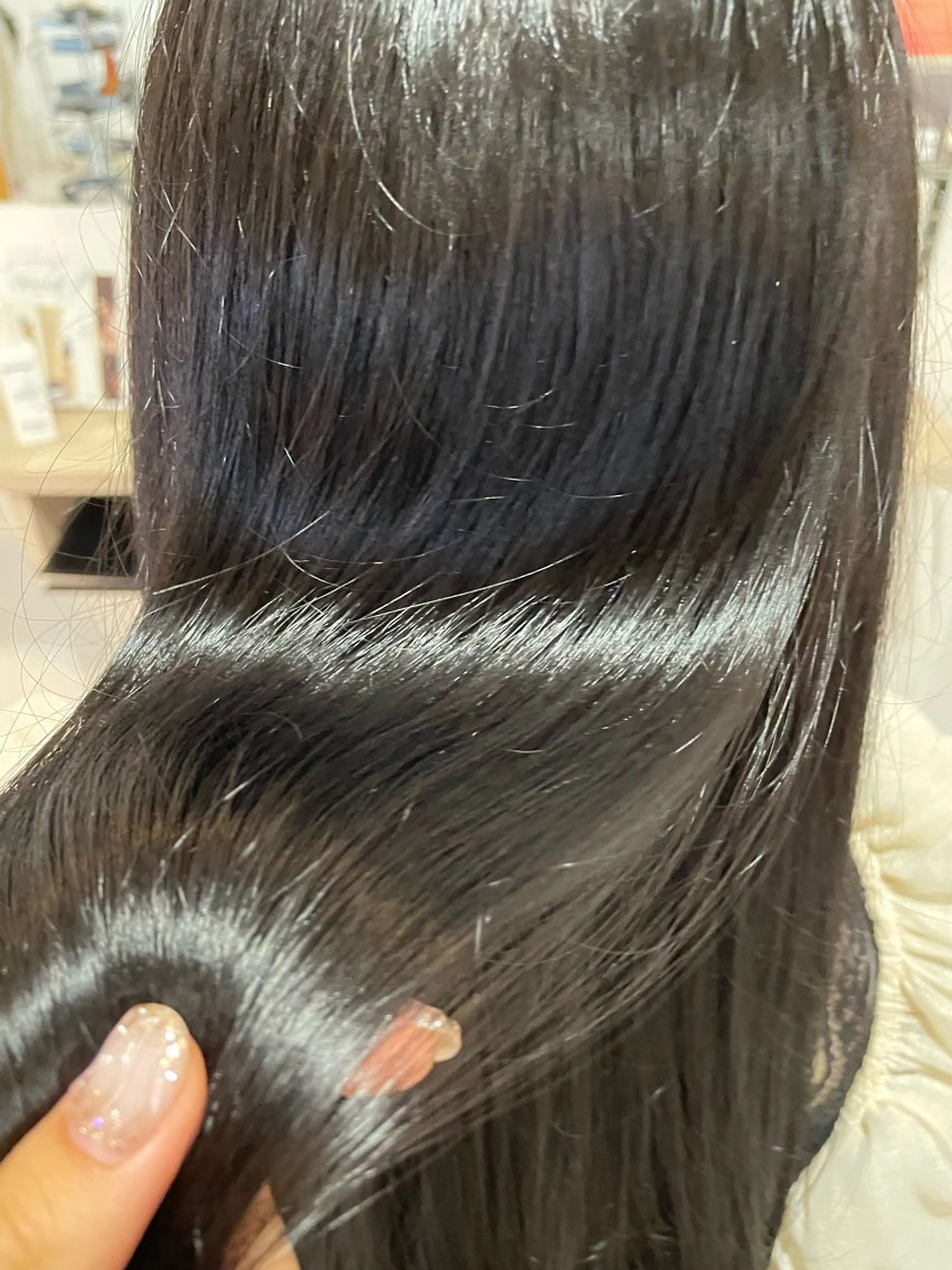 セミロング 佐藤里菜🎀 4/26モデル急募のヘアスタイル