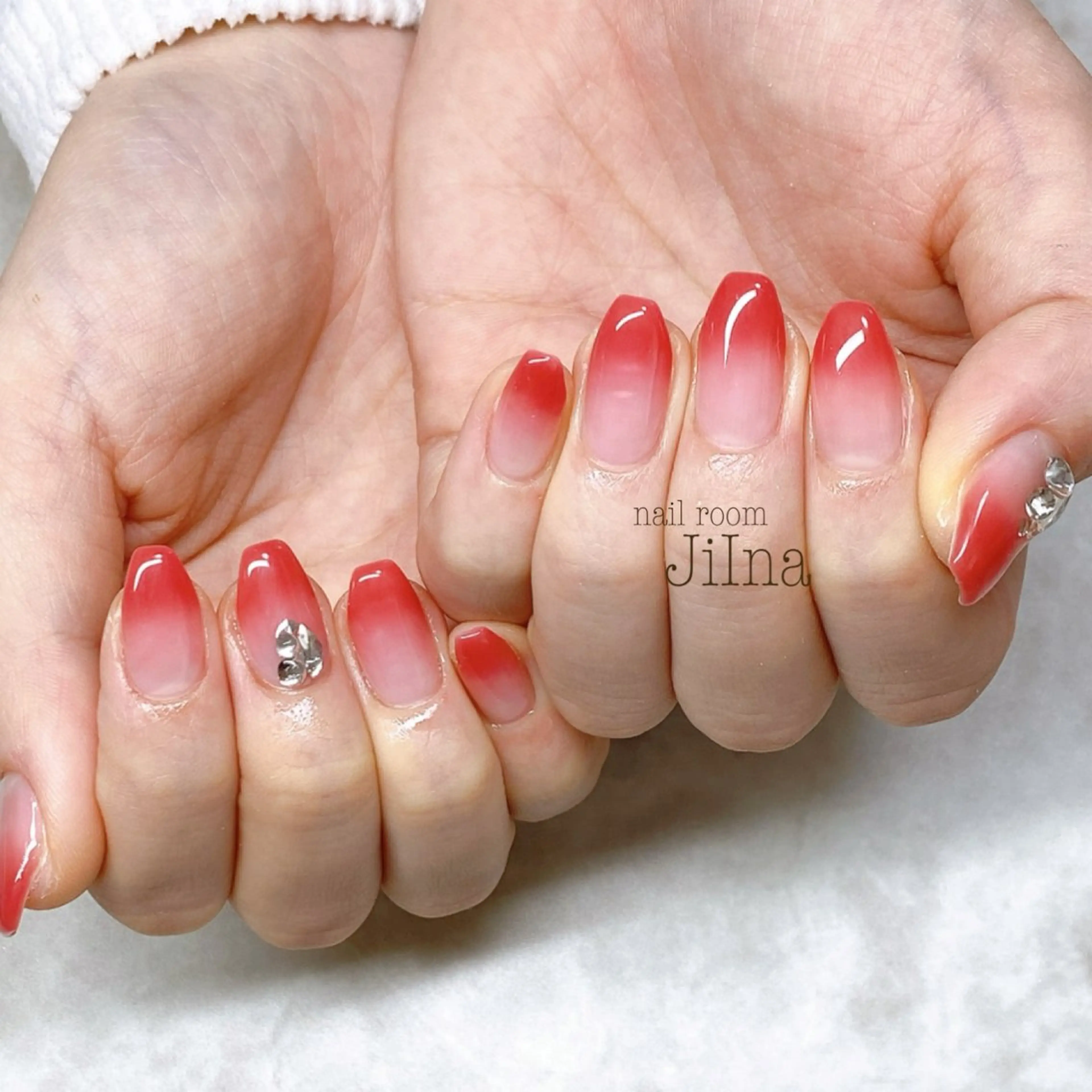 ネイル 持ち込み JiIna nailのネイルデザイン