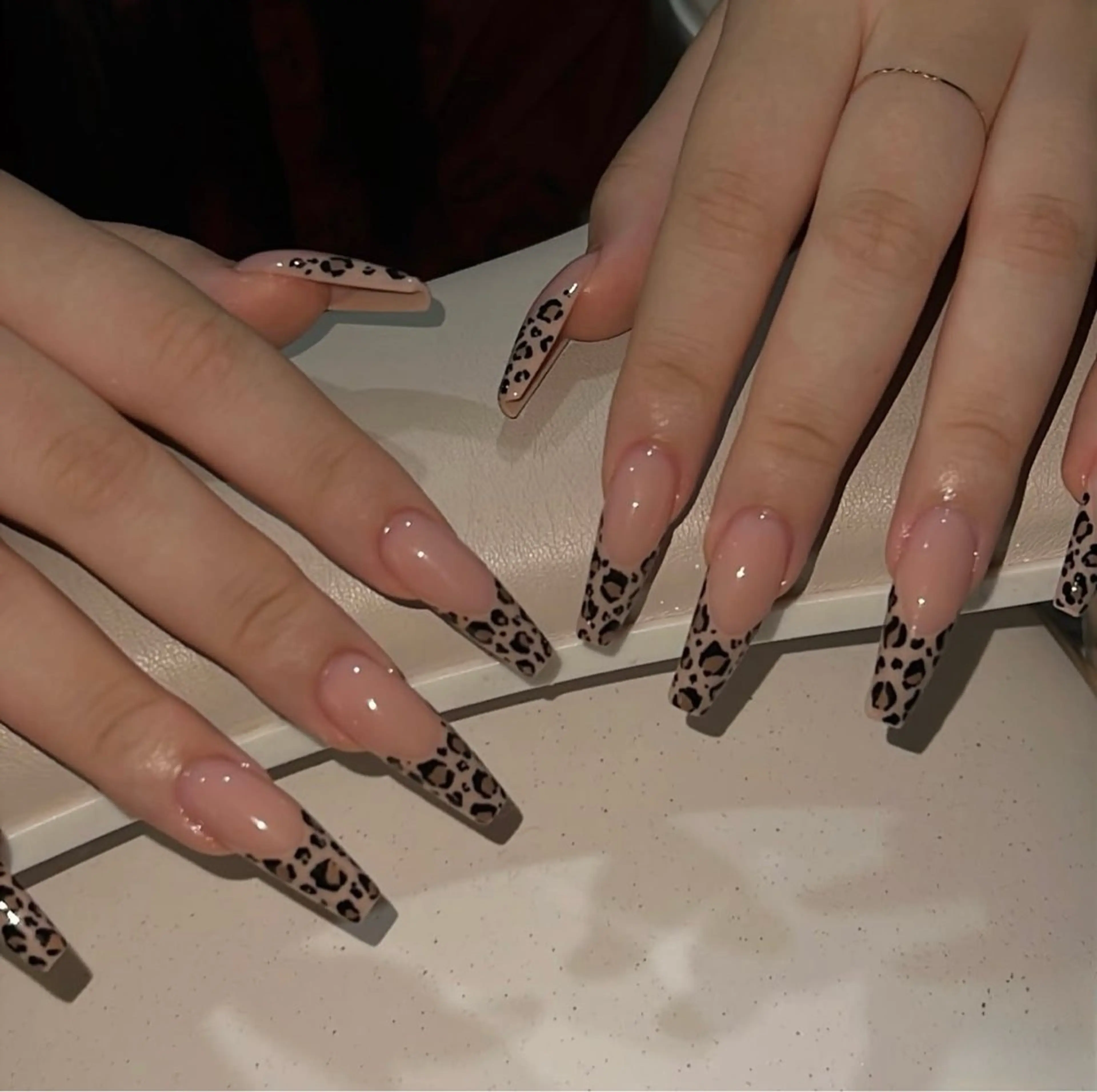 ネイル 韓国ネイル ニュアンスネイル シンプルネイル ワンホンネイル Nihonthy Nail 新宿のネイルデザイン