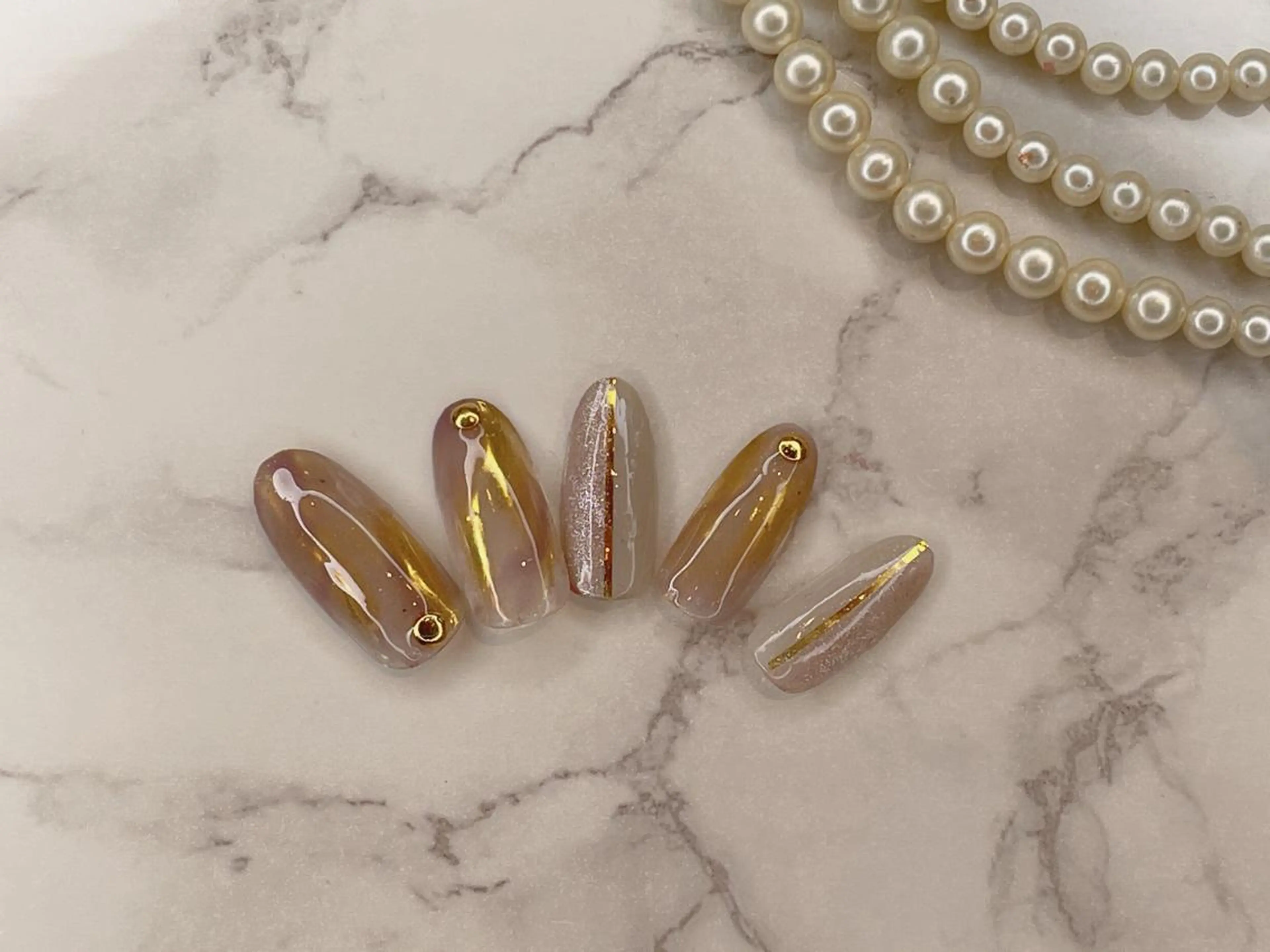 ネイル ハンドネイル SINCERELY シンシアリー🌈のネイルデザイン