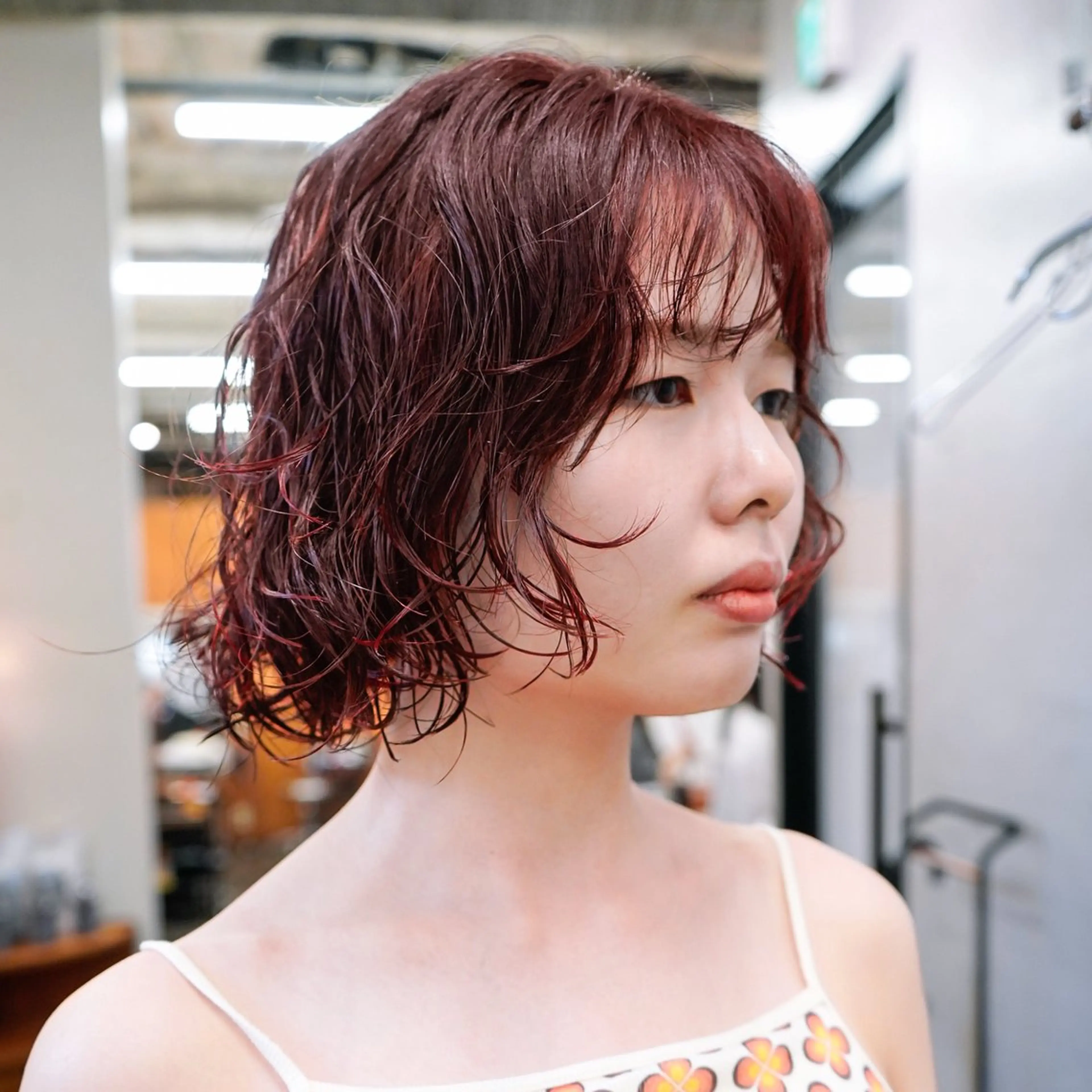 ミディアム パーマ 藤川迅 曲がる縮毛矯正のヘアスタイル