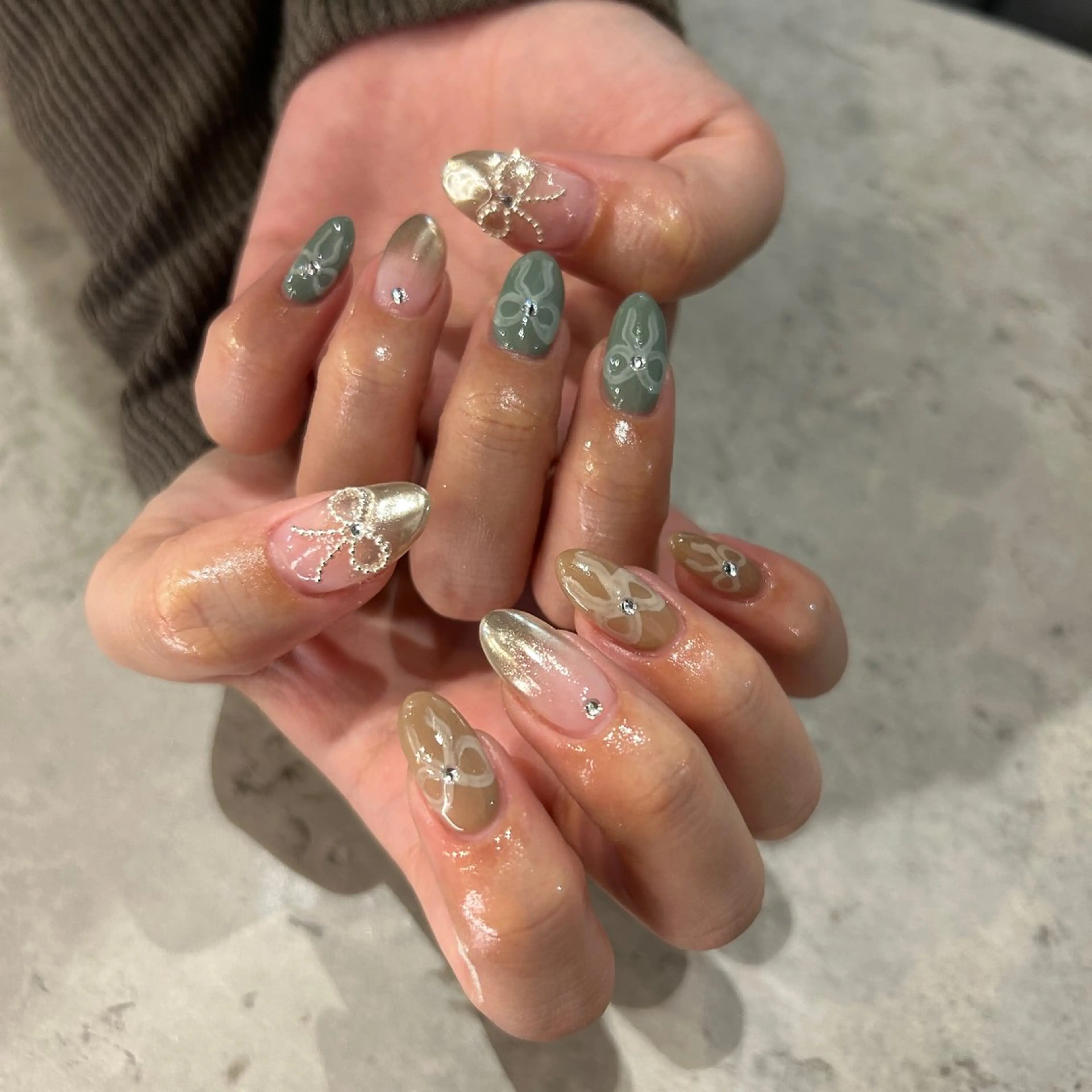 ネイル ハンドネイル sayaka 🩰のネイルデザイン