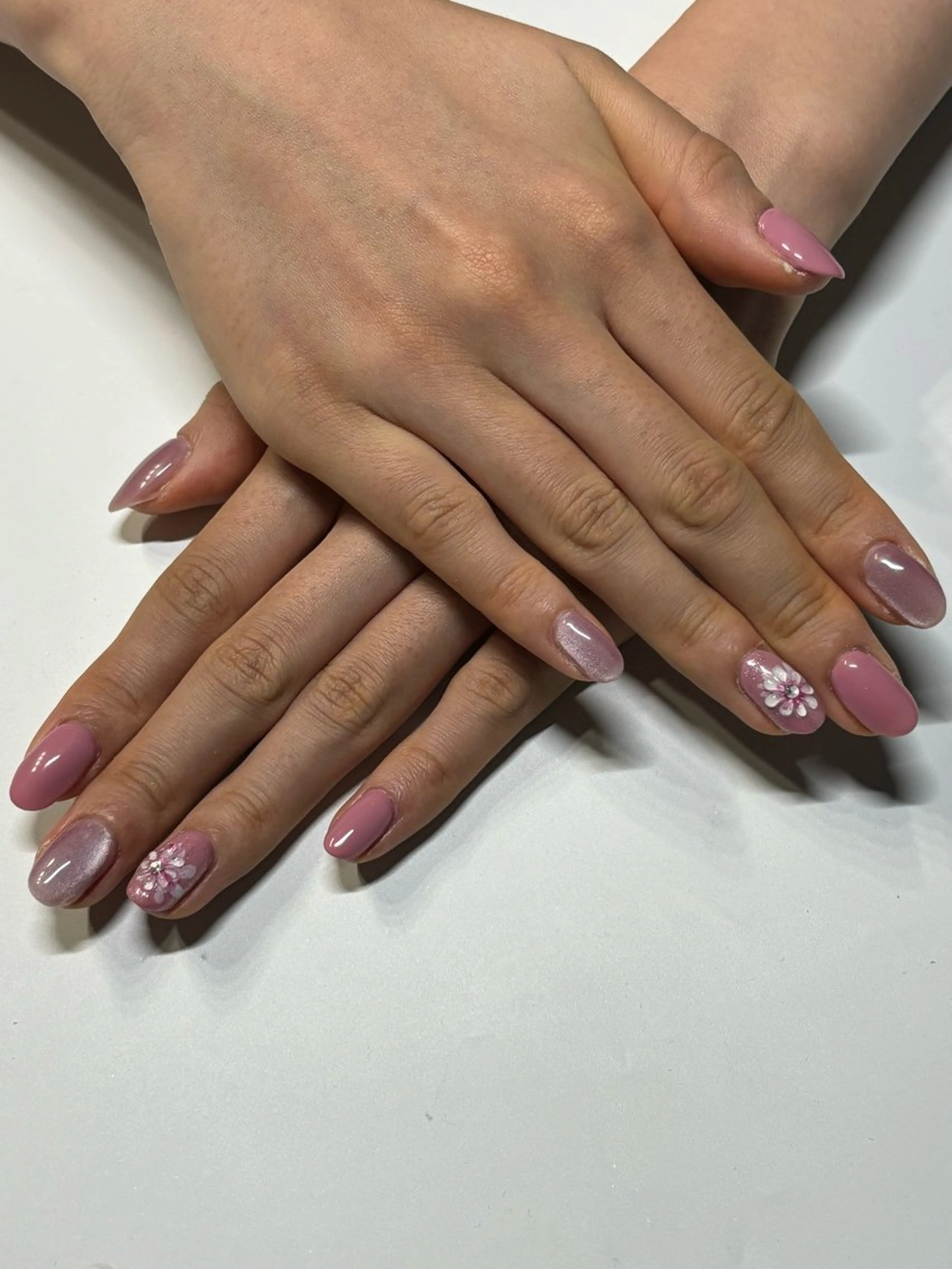 ネイル IROHA NAIL 真結子のネイルデザイン