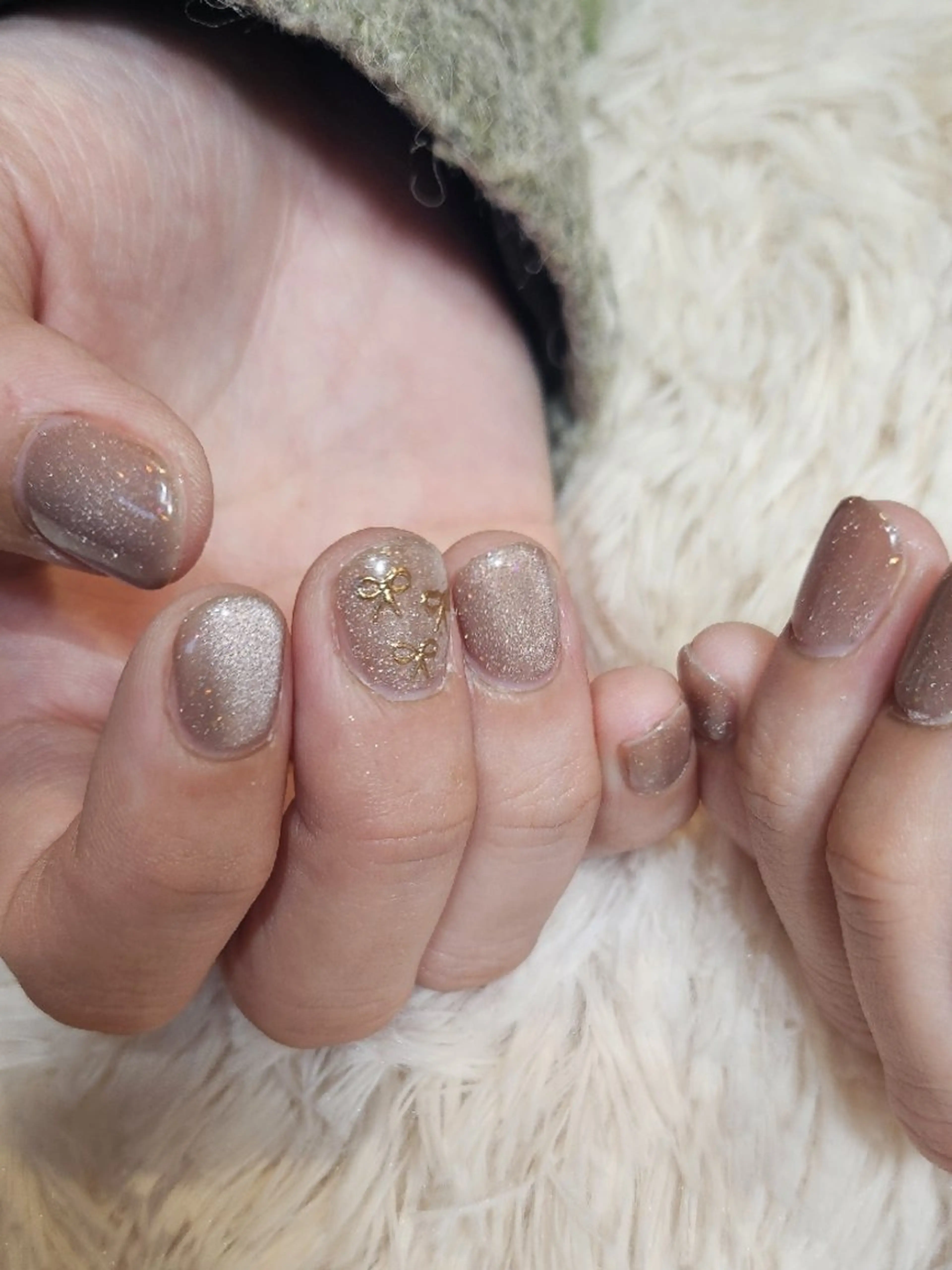 ネイル マグネットネイル リボン ハンドネイル plus j ゆう˚ʚ♡ɞ˚のネイルデザイン