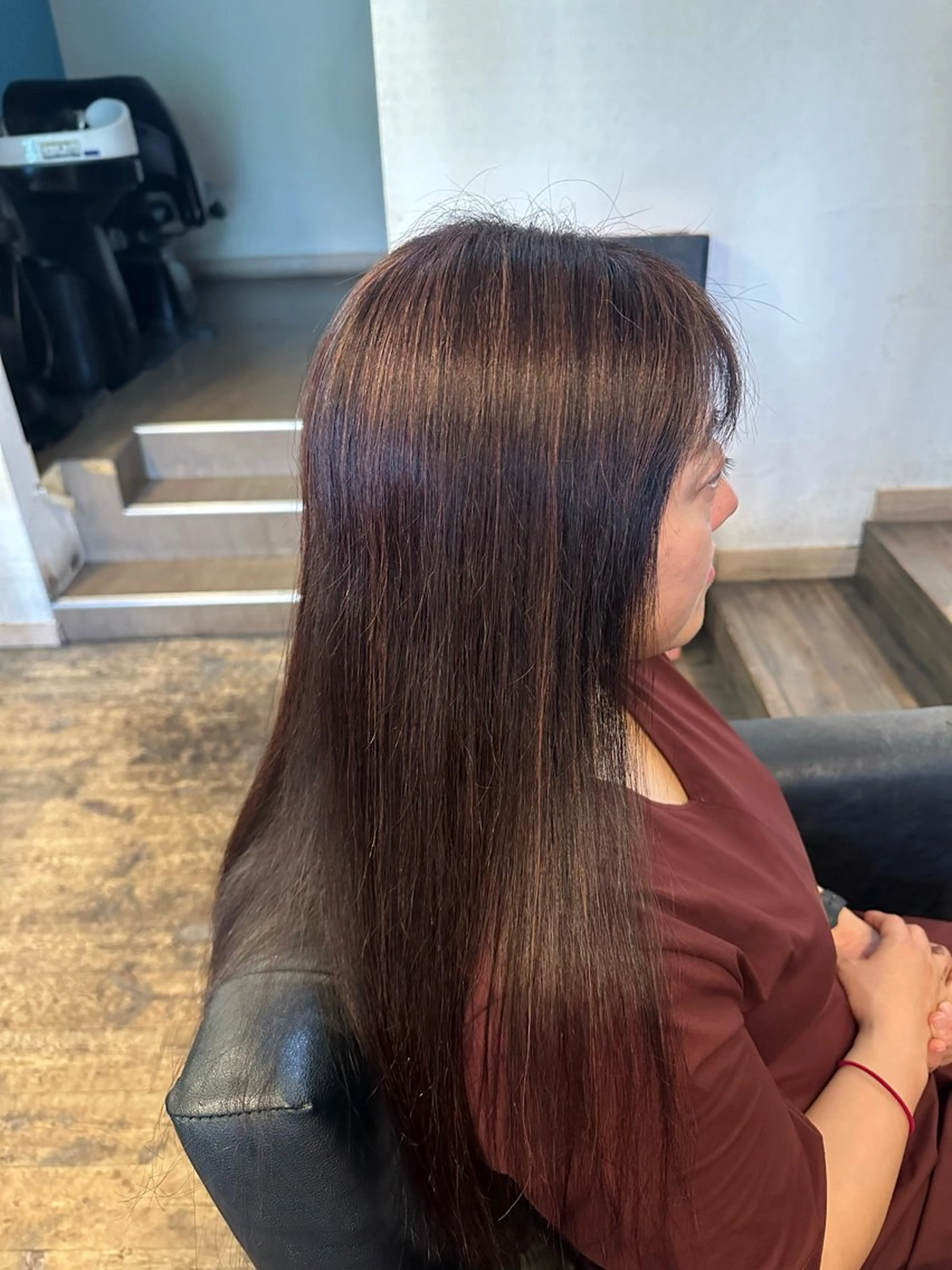 ロング カラー ハイライトカラー ピンクカラー ハイライト ヘアカラー 安達 望のヘアスタイル