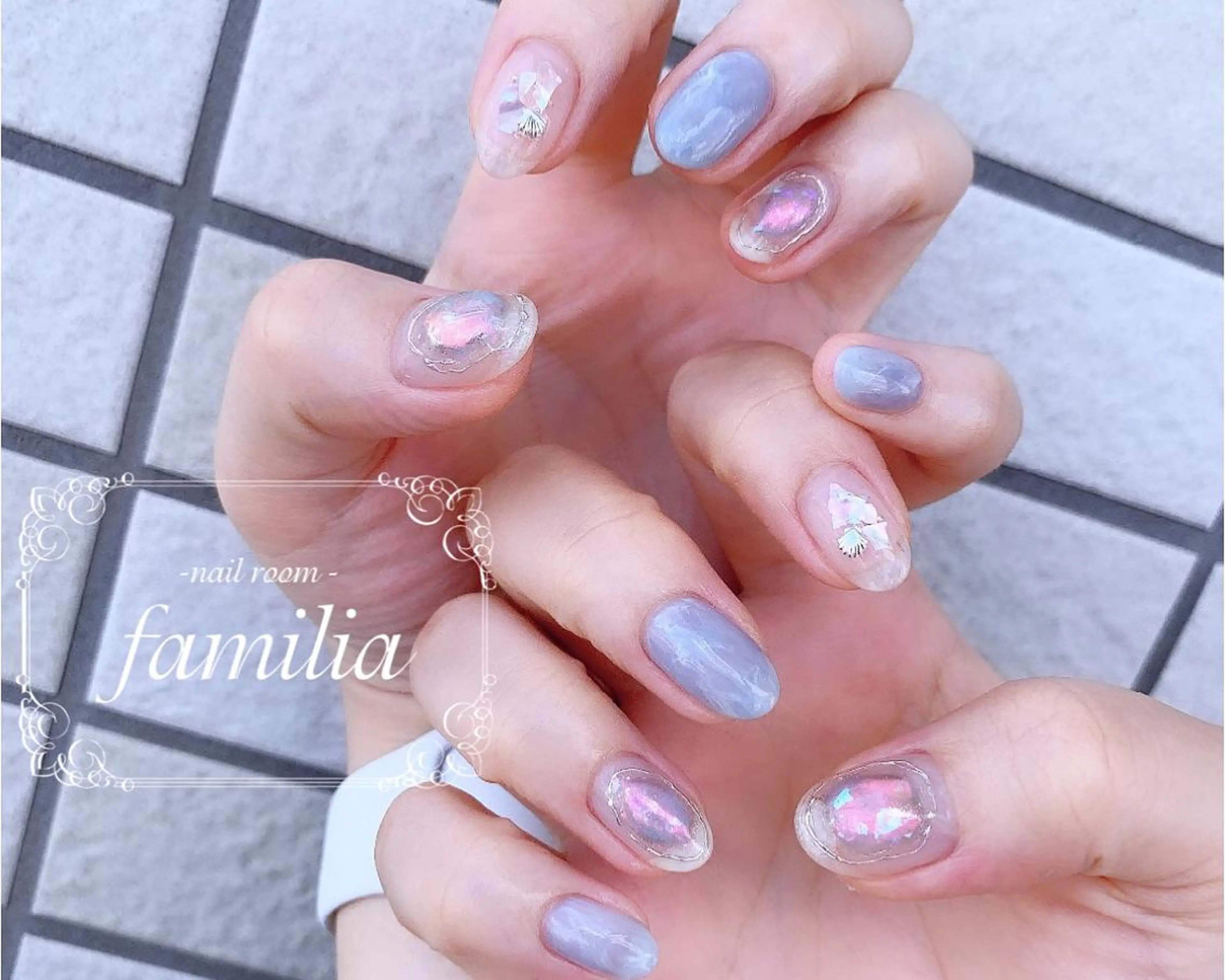ネイル ハンドネイル -nailroom- familiaのネイルデザイン