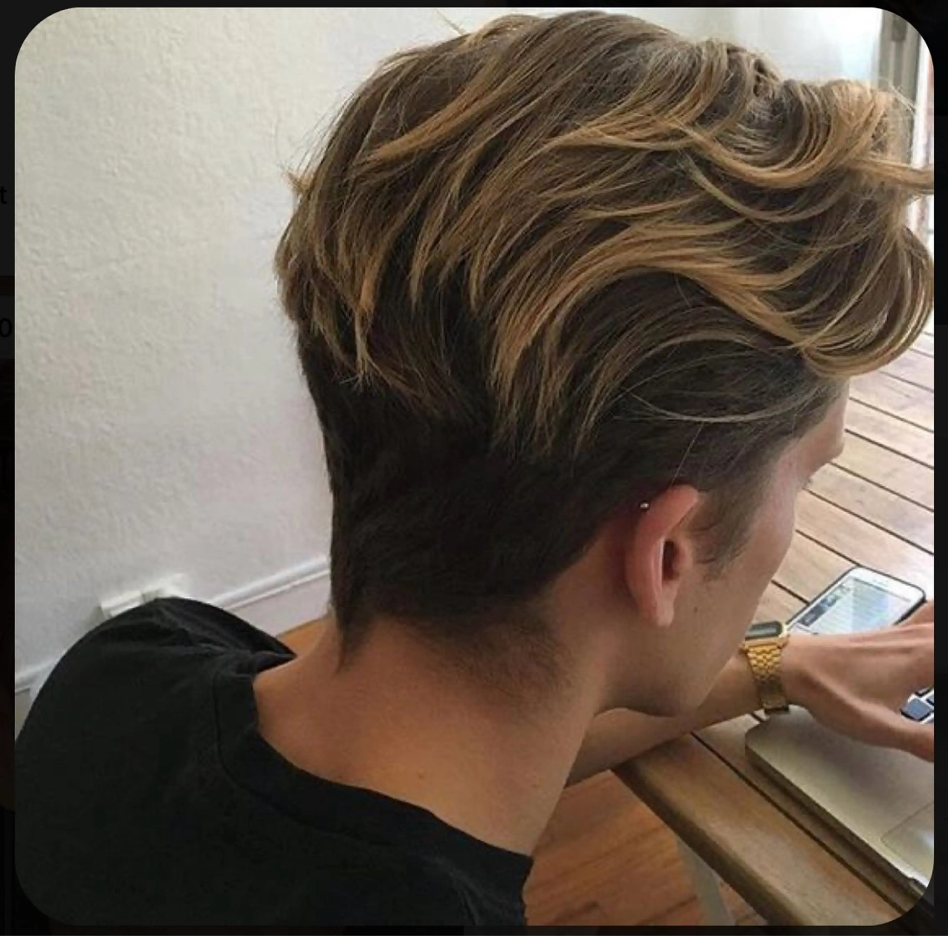 カラー メンズ メンズバレイヤージュ バレイヤージュ ブロンド REMMA 海外風×髪質改善のヘアスタイル