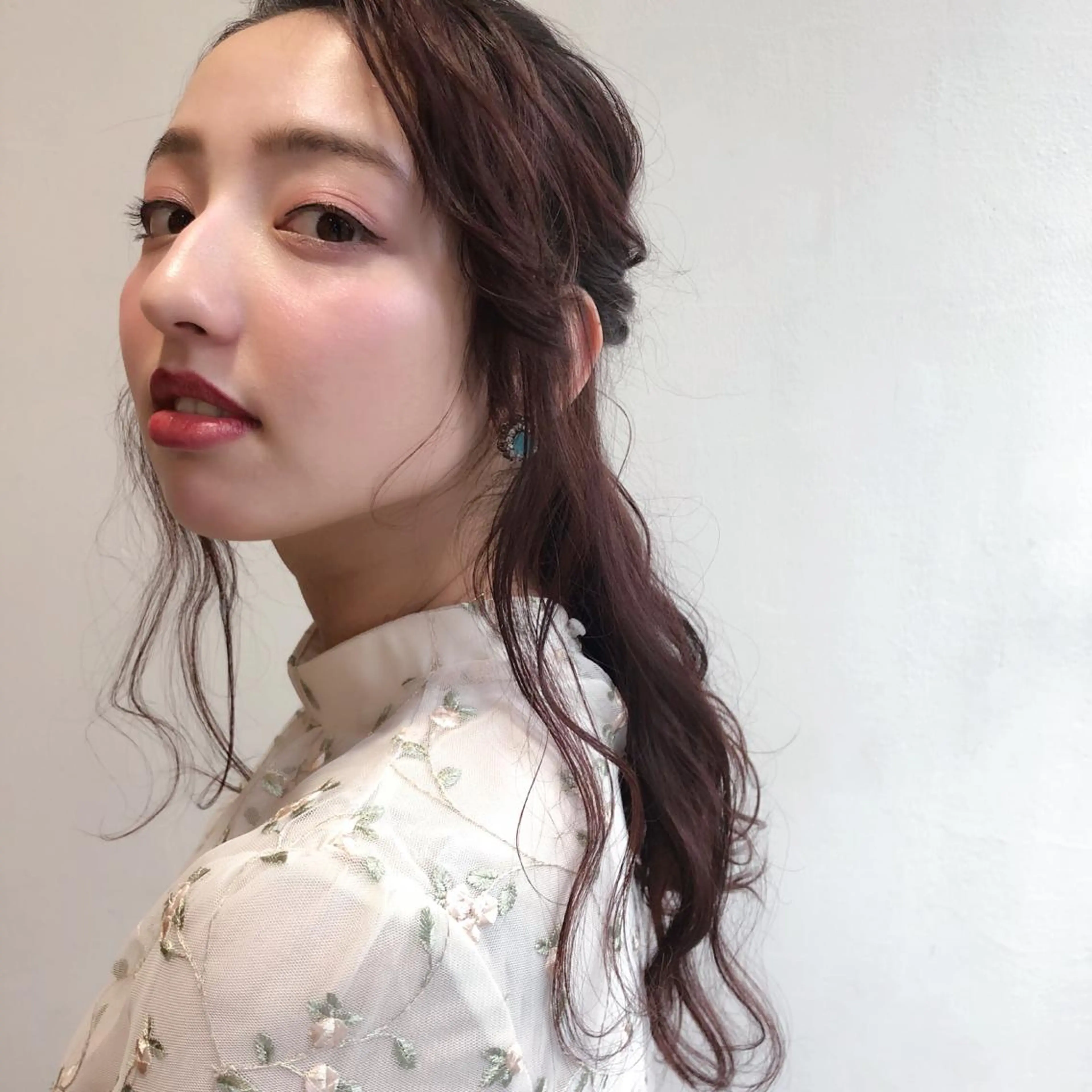 ミディアム カラー ヘアアレンジ ピンクカラー メンズカット特化柏駅 徒歩3分LOUのヘアスタイル