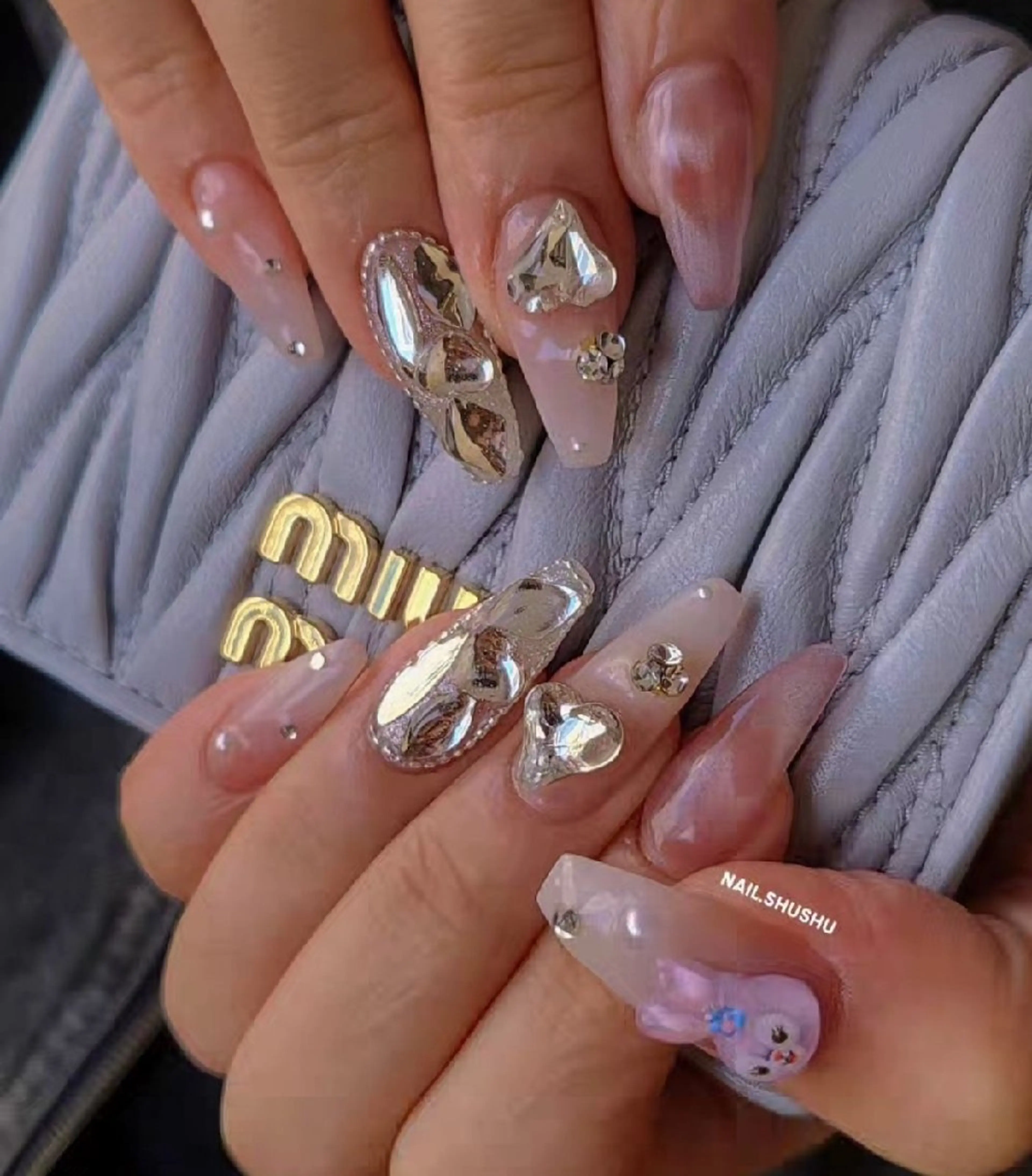 ネイル ハンドネイル 3dパーツ/流行り 👧shushu❤️のネイルデザイン