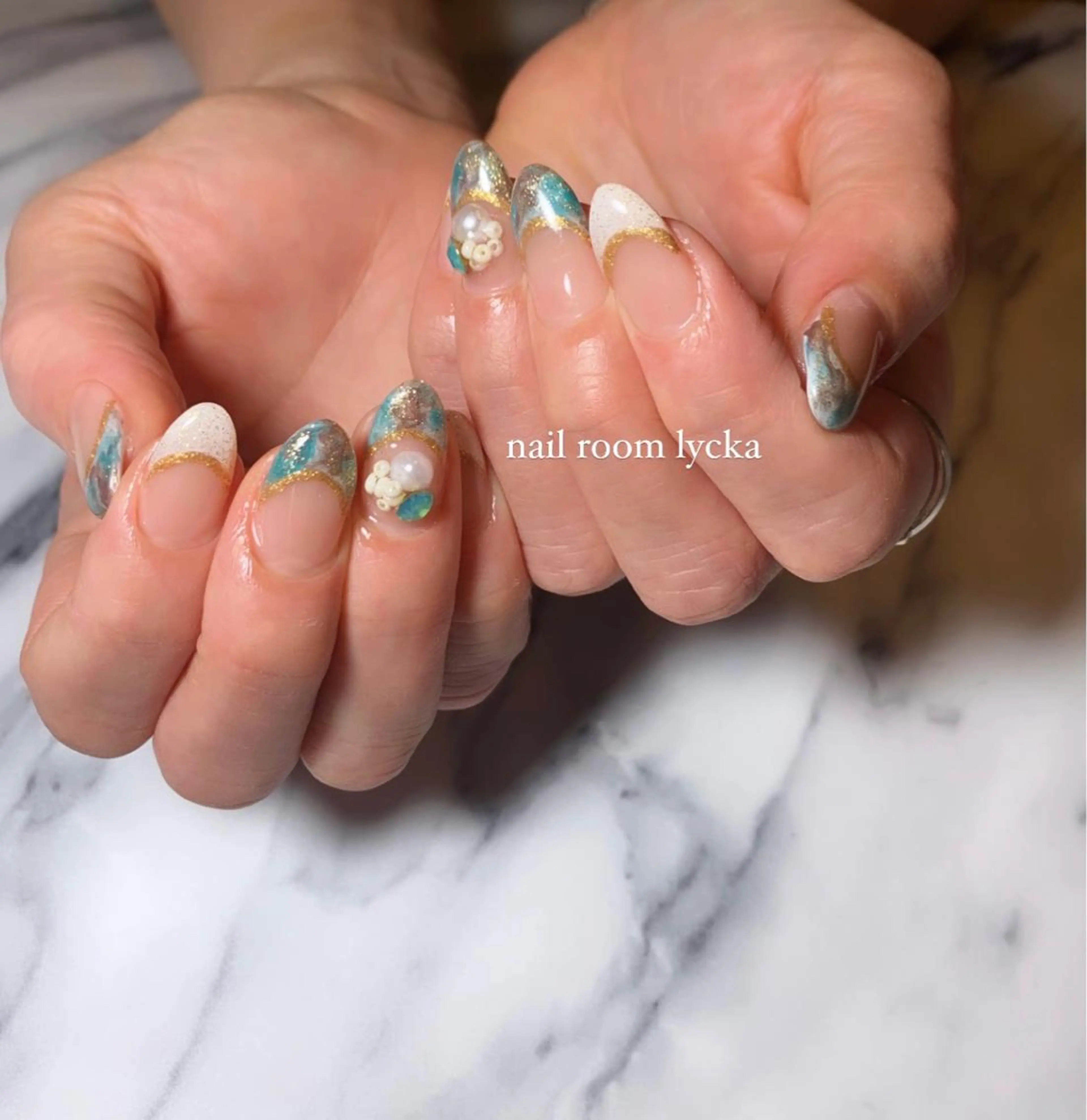 ネイル ﾈｲﾙﾙｰﾑﾘｯｶ 𝐦𝐚𝐲𝐮のネイルデザイン