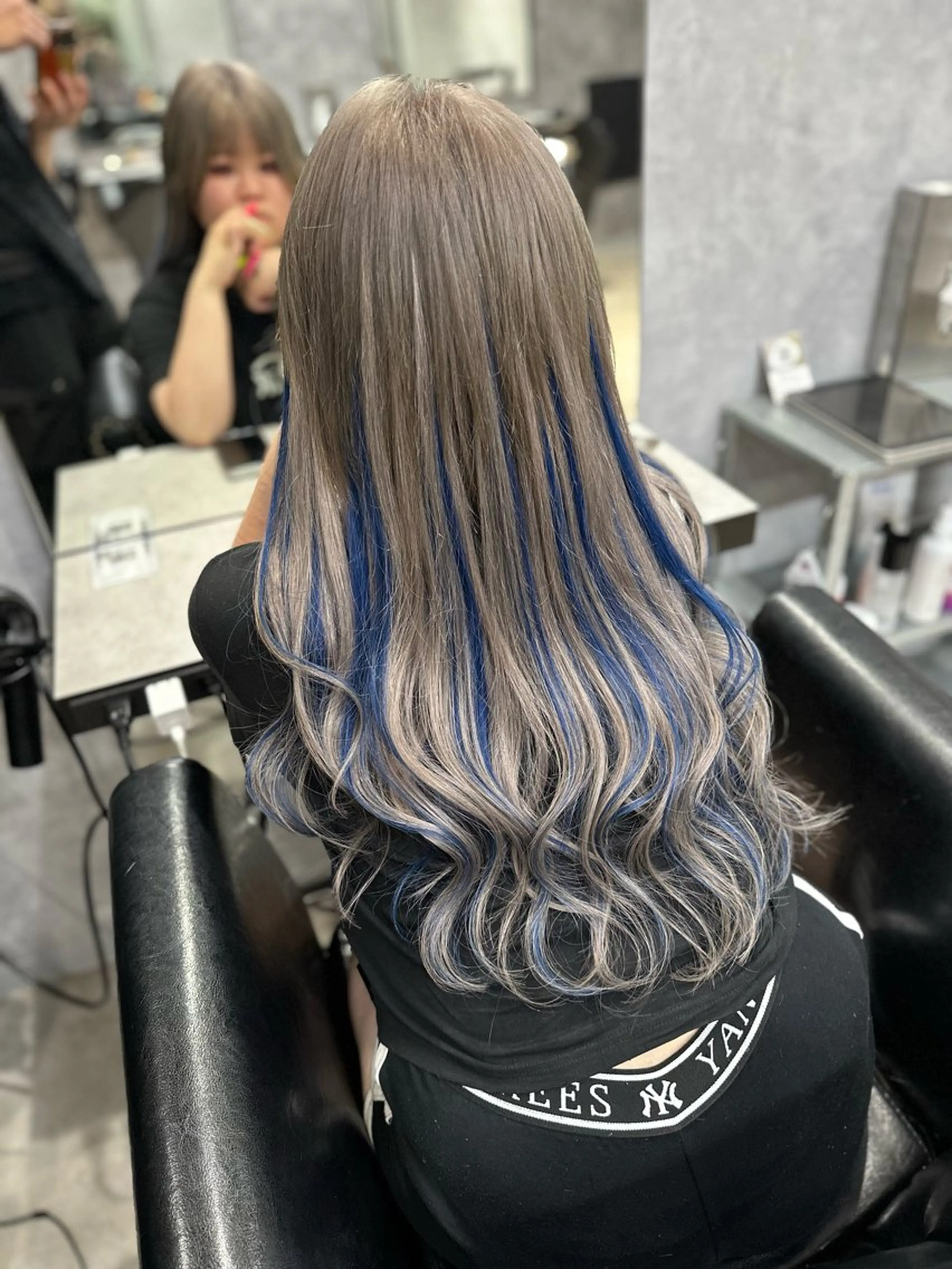 ミディアム ハイライト ヘアカラー エクステ 🪡プルエクステ🪡 カラエク評価◎ユウゴのヘアスタイル