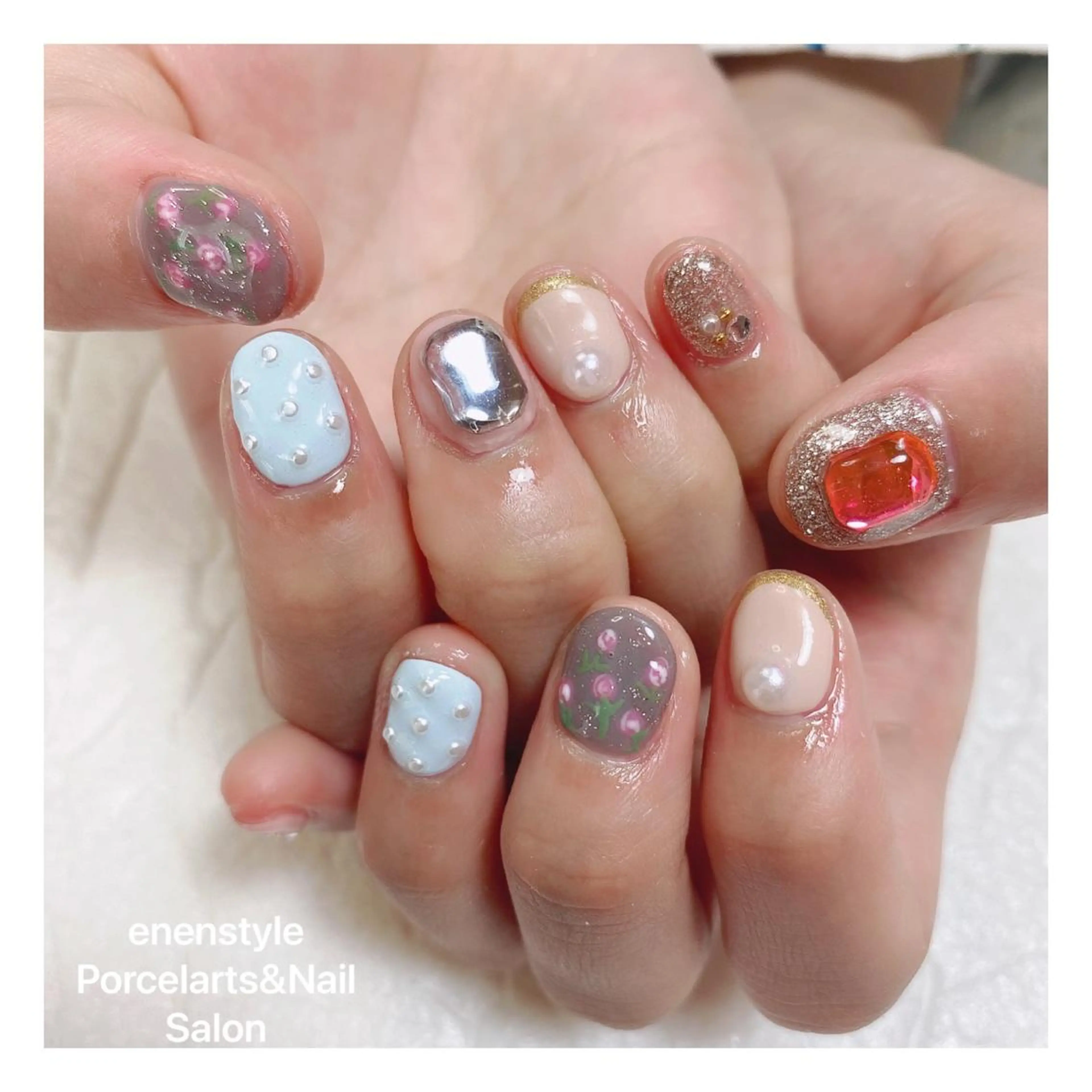 ショート ネイル ハンドネイル 👑enen style👑のネイルデザイン