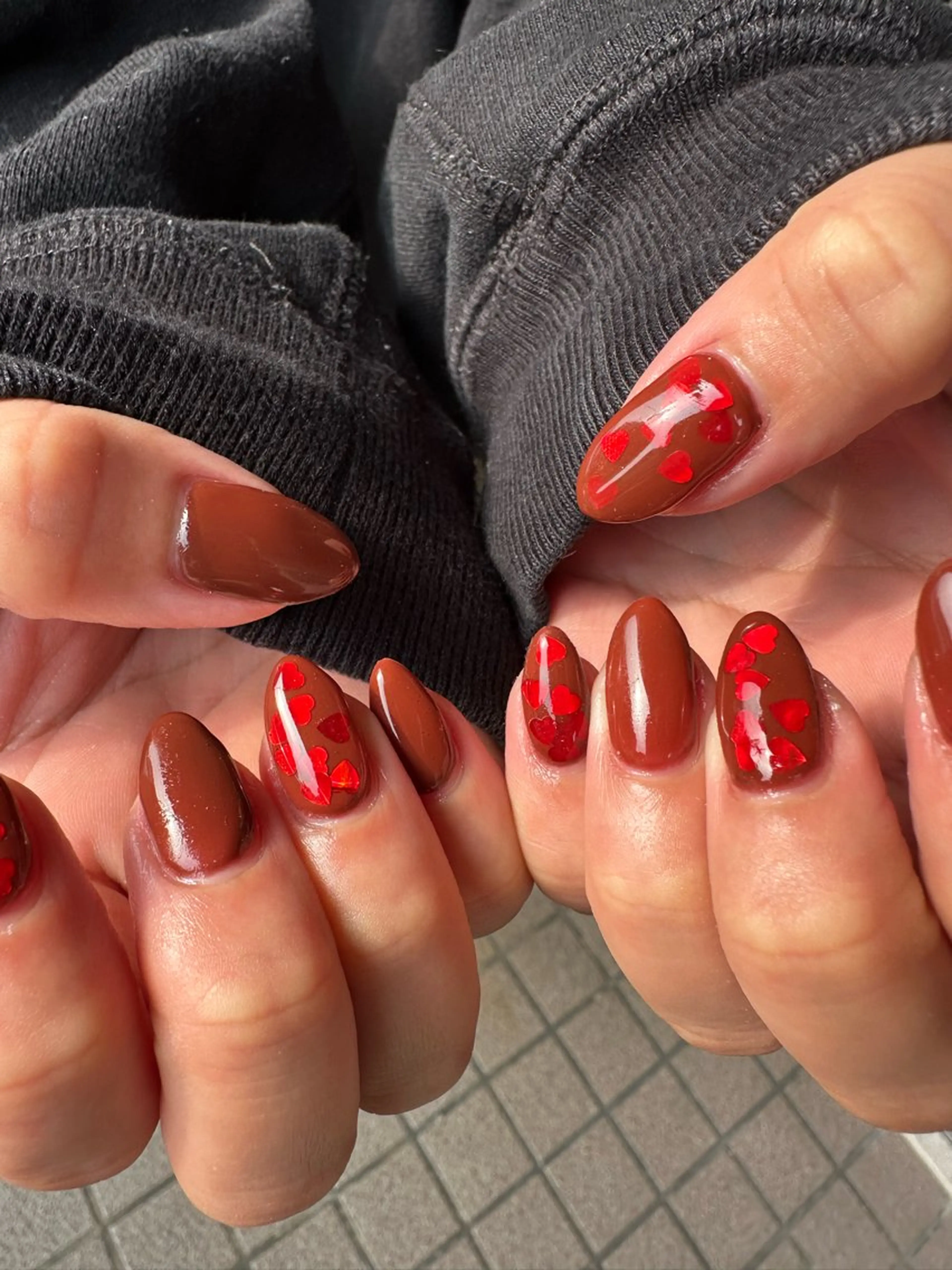 ネイル バレンタイン ハンドネイル Sawa ︎︎𓂃⟡.·のネイルデザイン