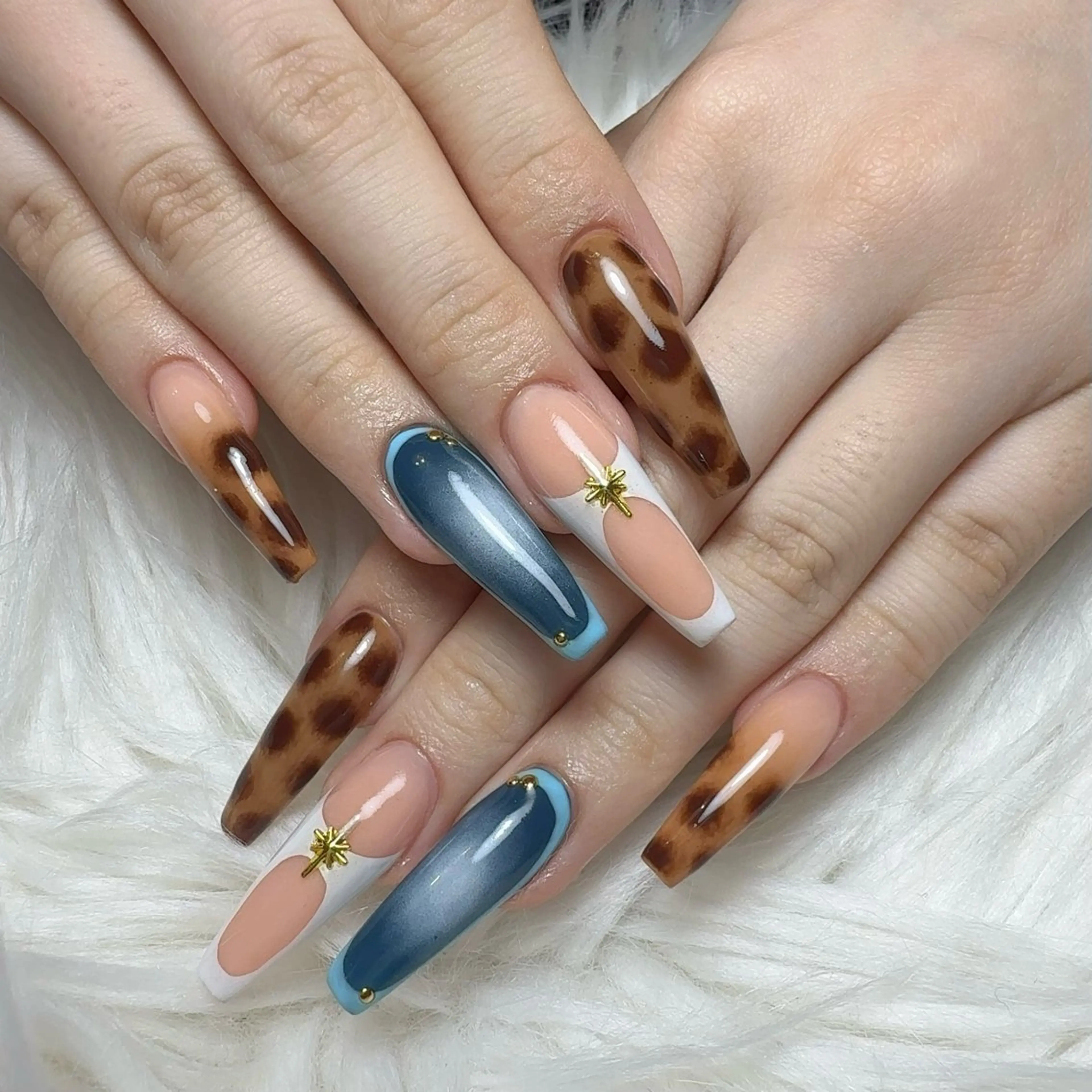ネイル Nail salon EM（エム）諸星のネイルデザイン