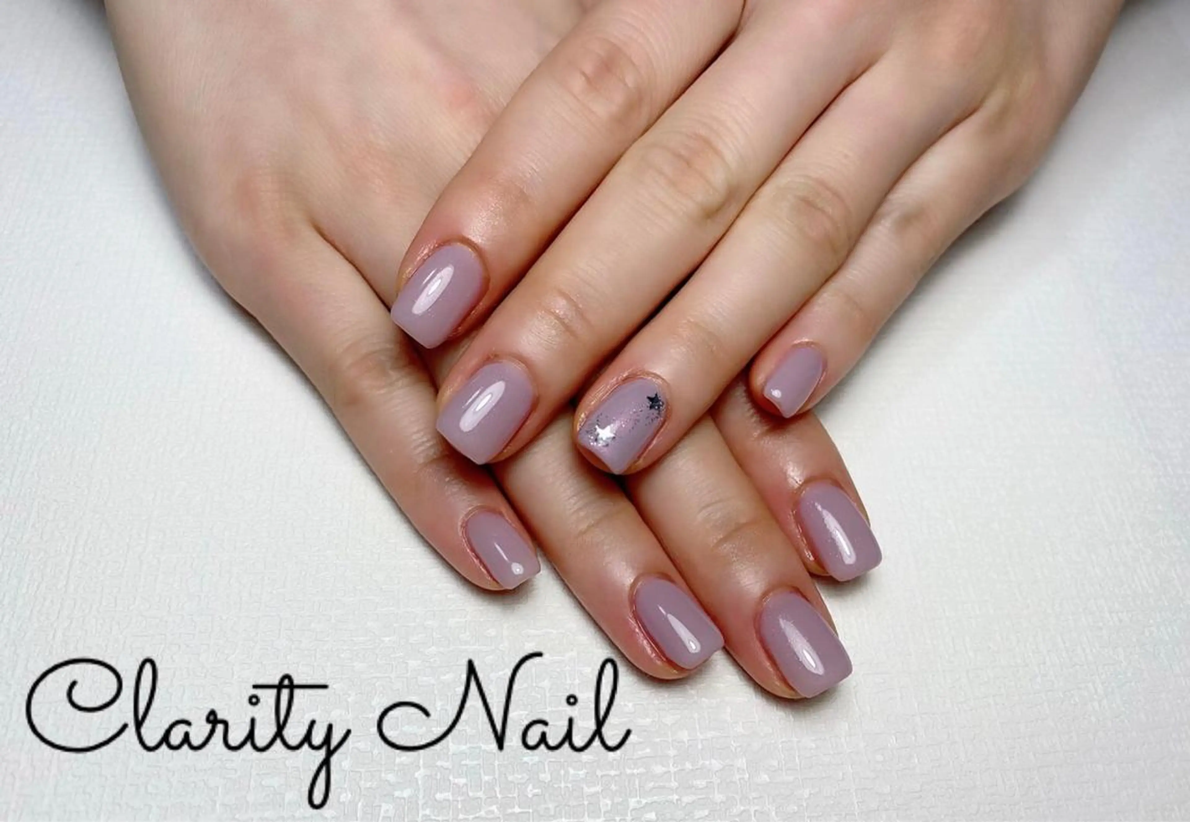 ネイル アートネイル ワンカラーネイル ハンドネイル Clarity Nailのネイルデザイン