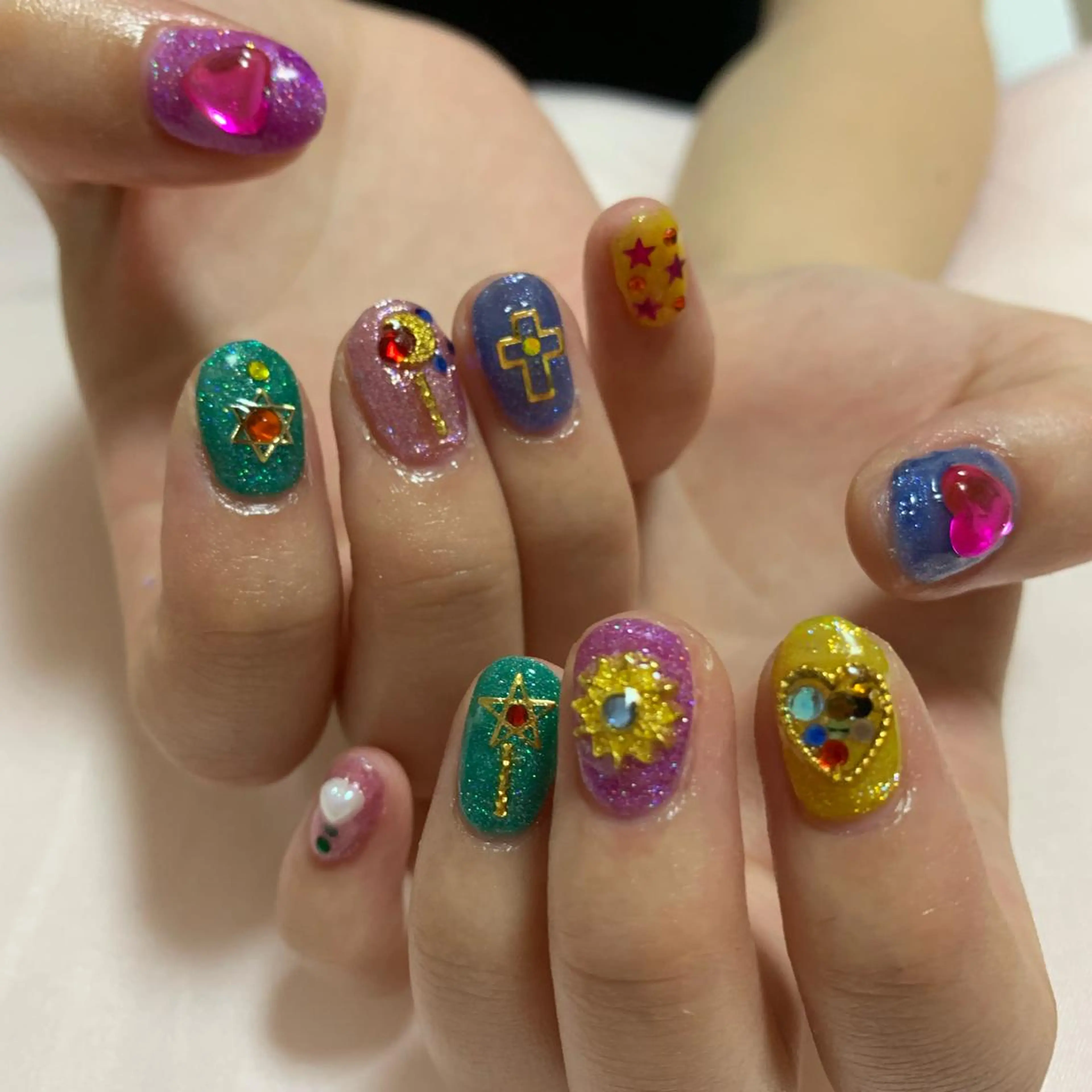 ネイル ハンドネイル フットネイル nailsalon momoのネイルデザイン