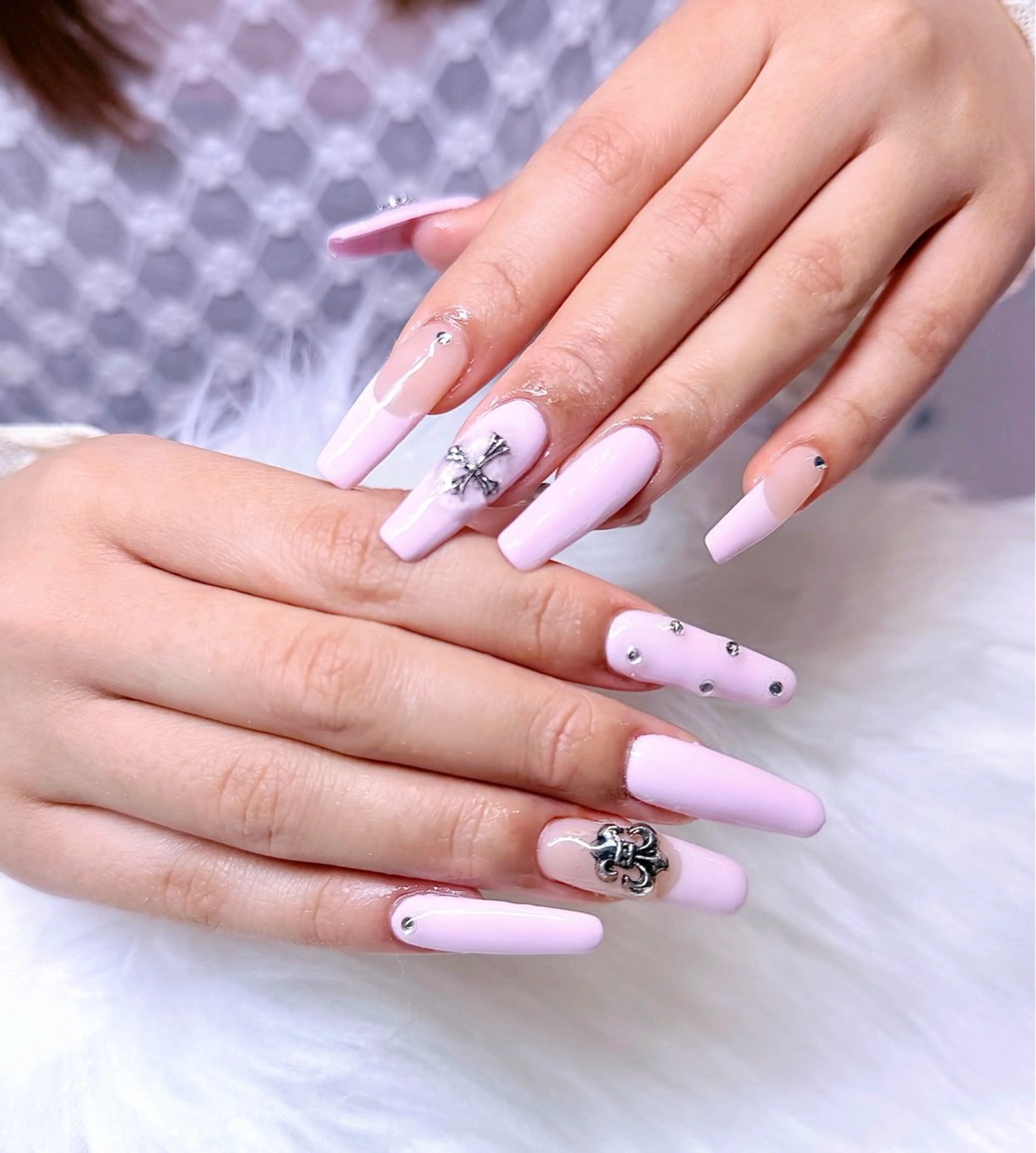 カラー RUBY NAIL& BEAUTY SPAのネイルデザイン