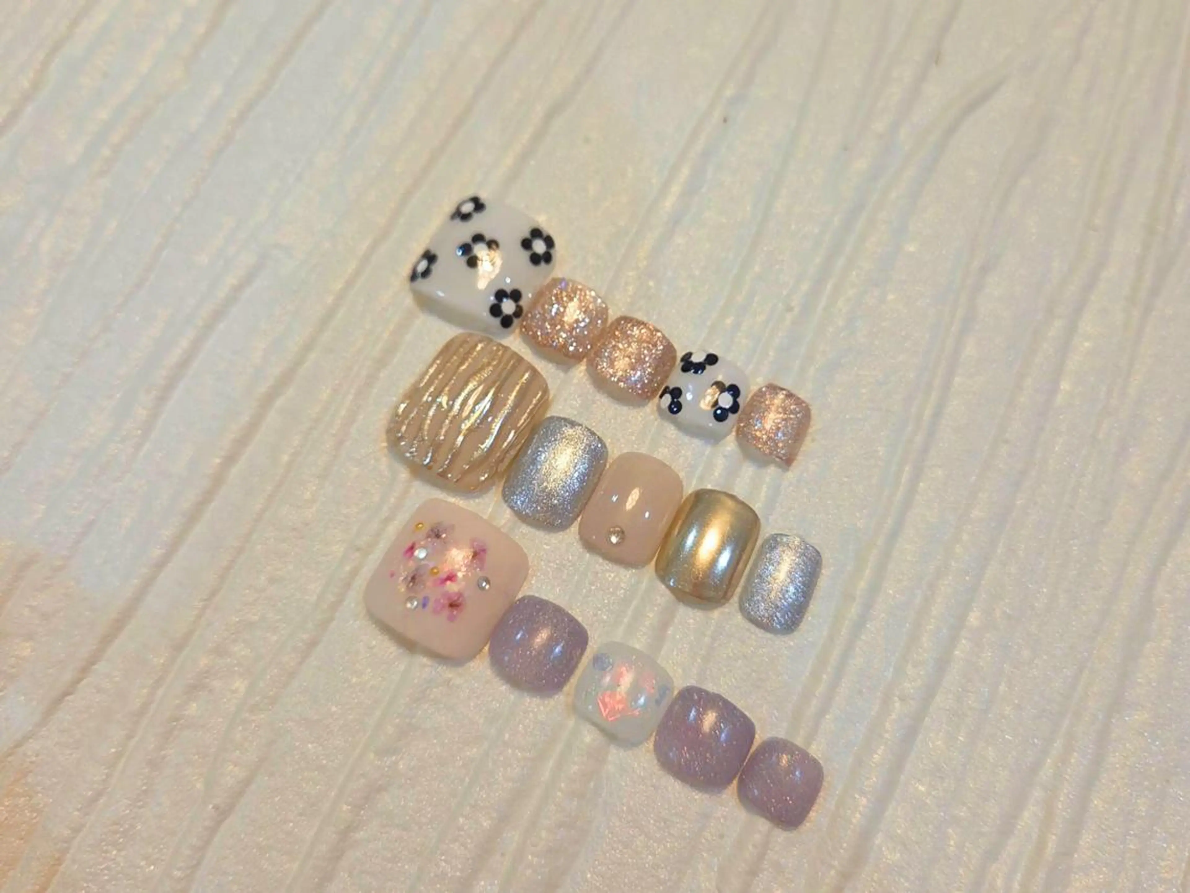 ネイル ムーンライズ かなこのネイルデザイン