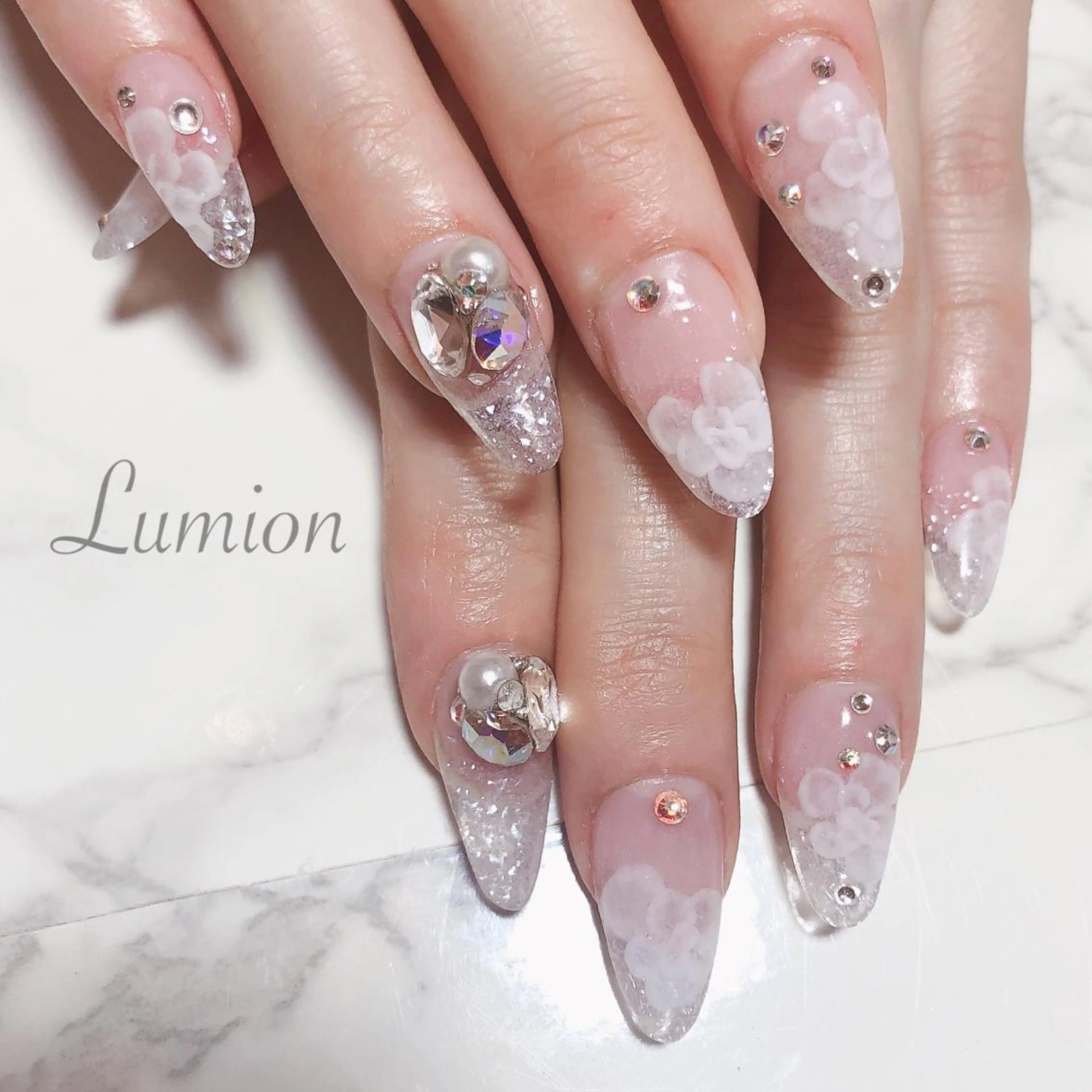 ネイル スカルプネイル nailroom Lumionのネイルデザイン