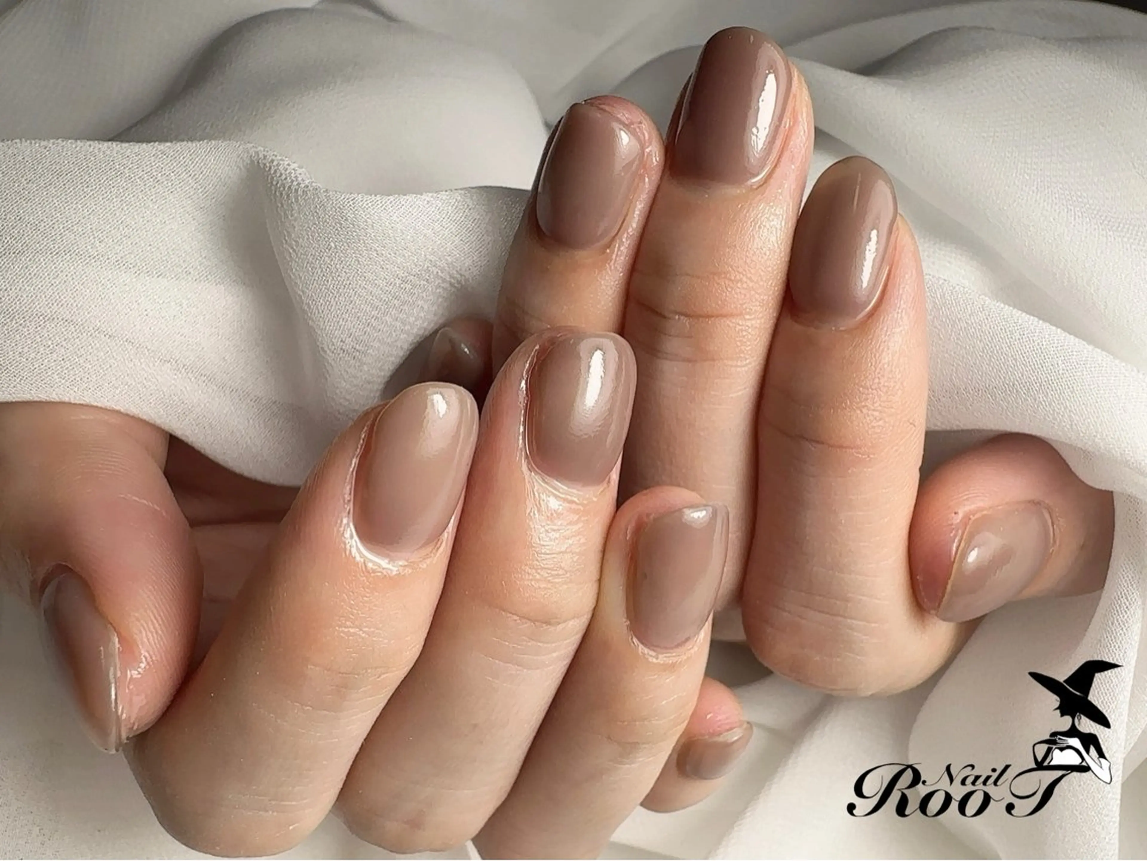 ネイル ワンカラーネイル ハンドネイル RooT Nailのネイルデザイン