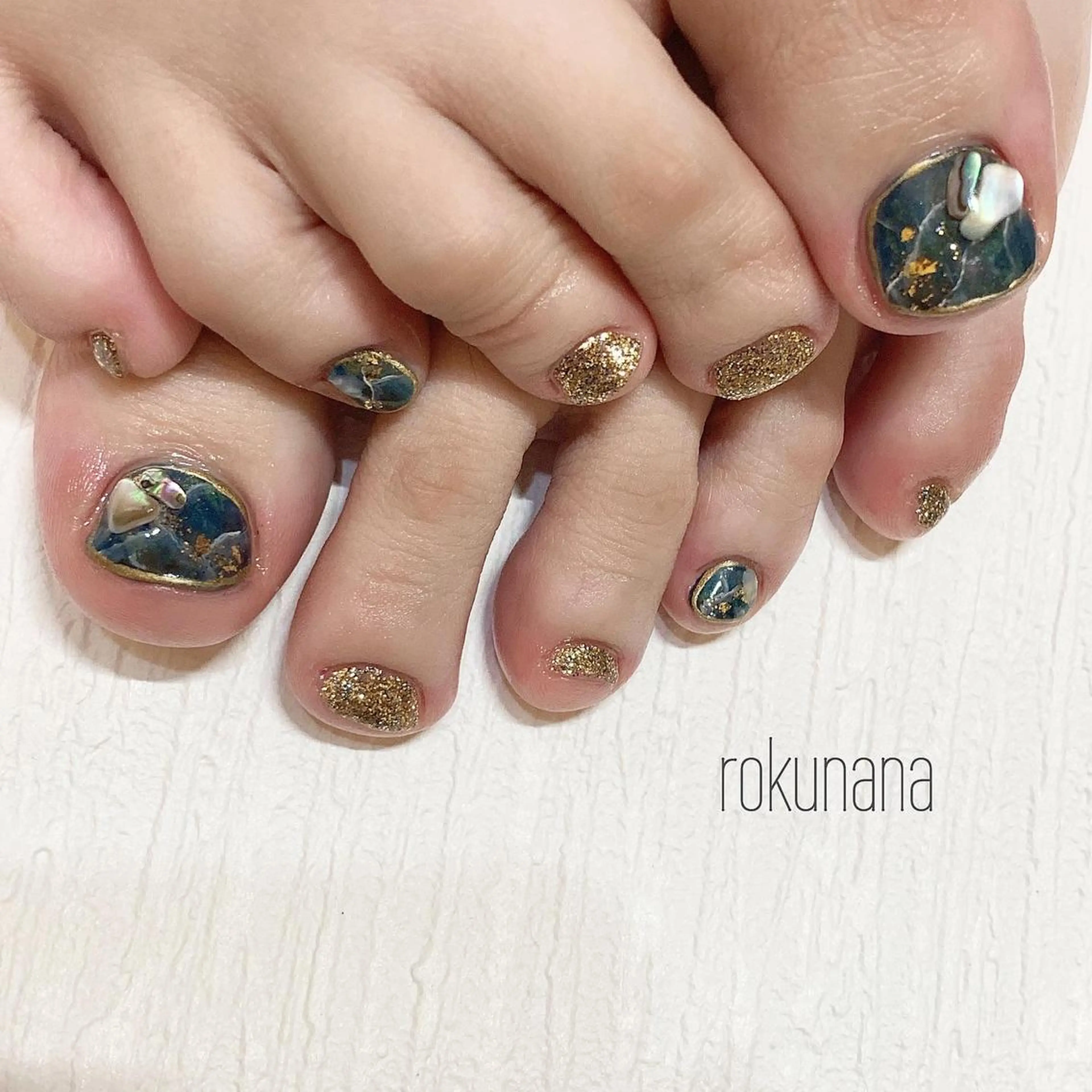 ネイル rokunana 佐野のネイルデザイン