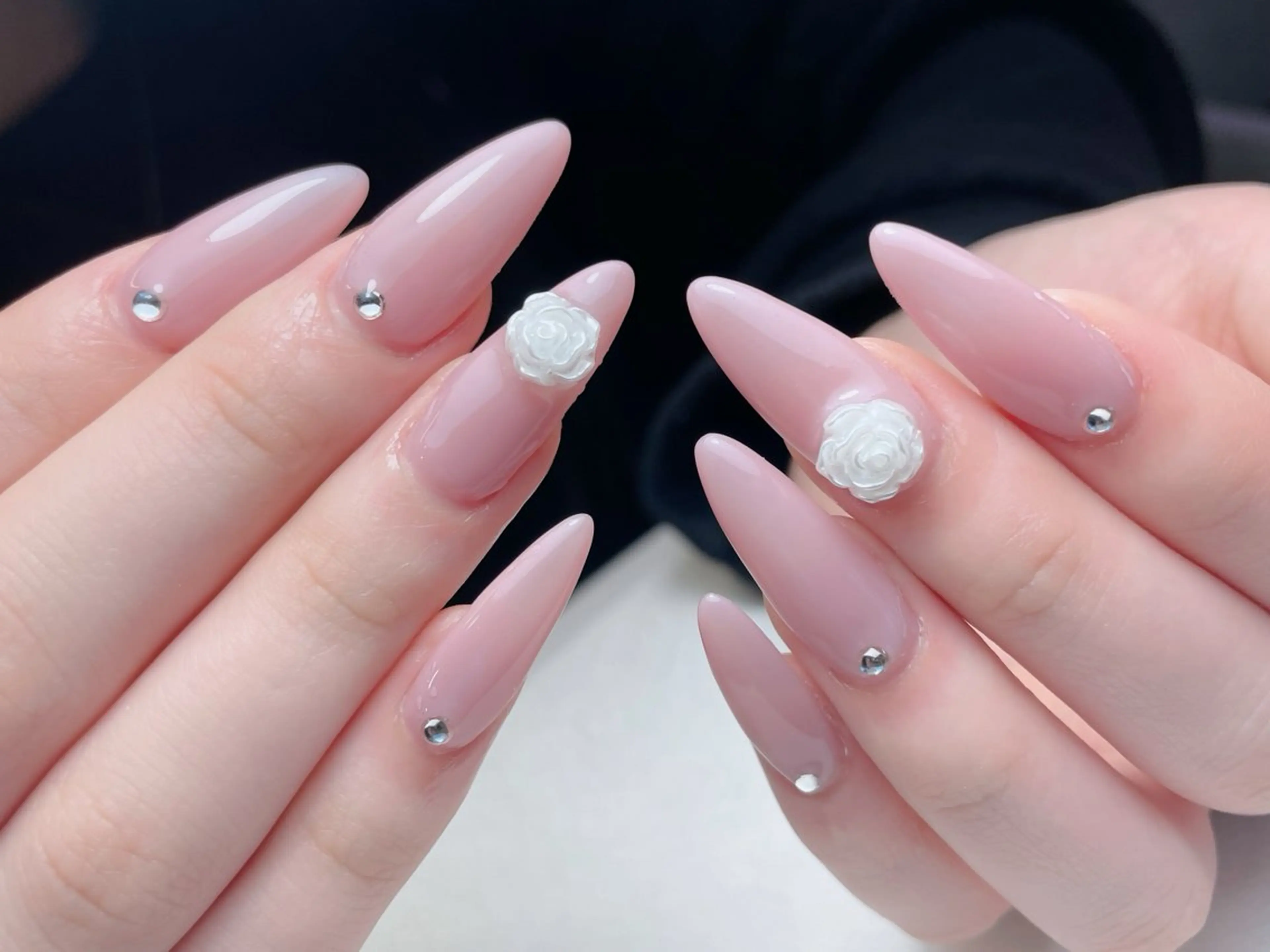 ネイル フレンチネイル ジェルネイル ガーリー ガラスフレンチ グラデーション 中野駅から2分 MEO NAILのネイルデザイン