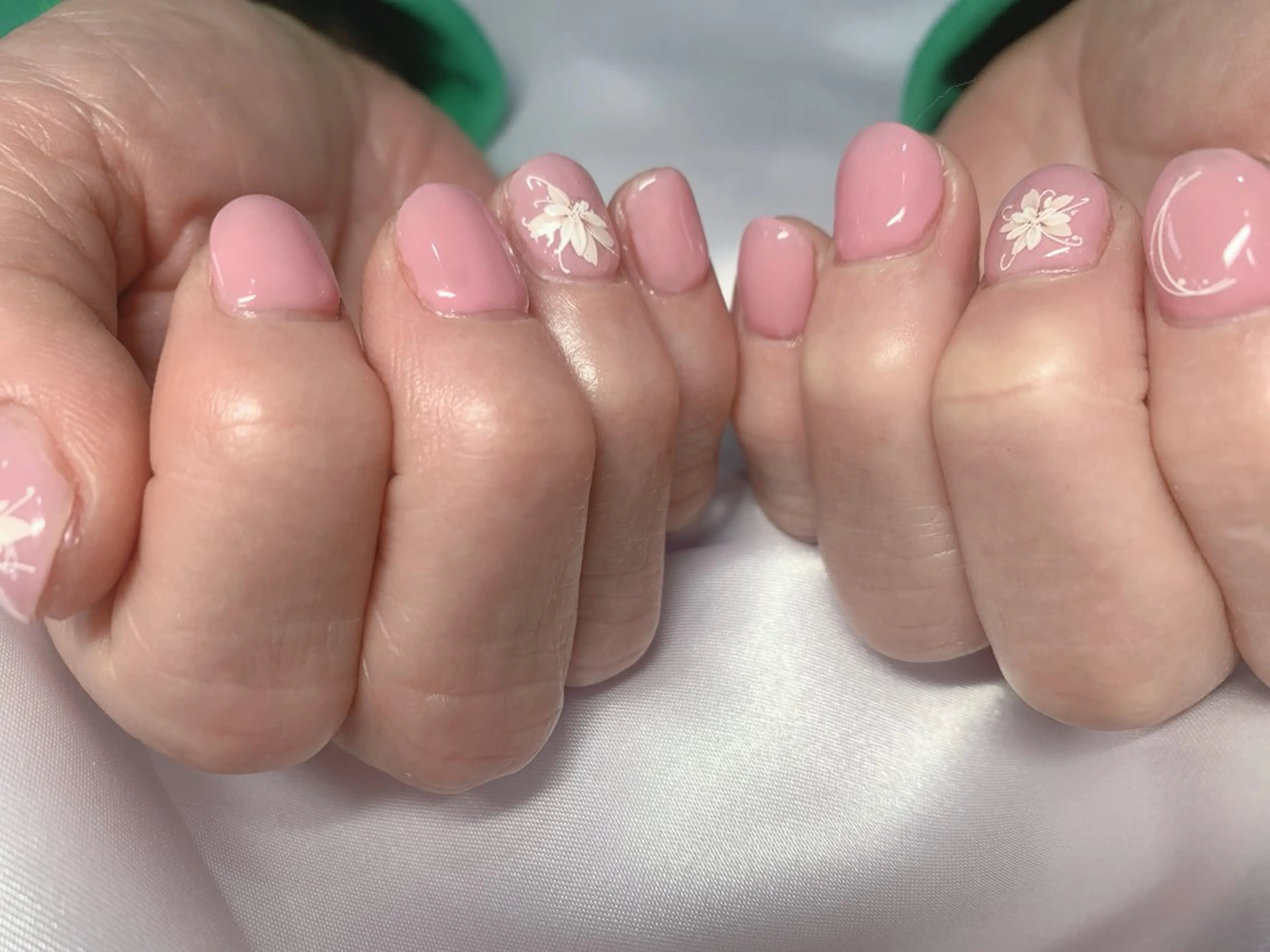 ネイル 春ネイル ネイルサロン りるねいるのネイルデザイン
