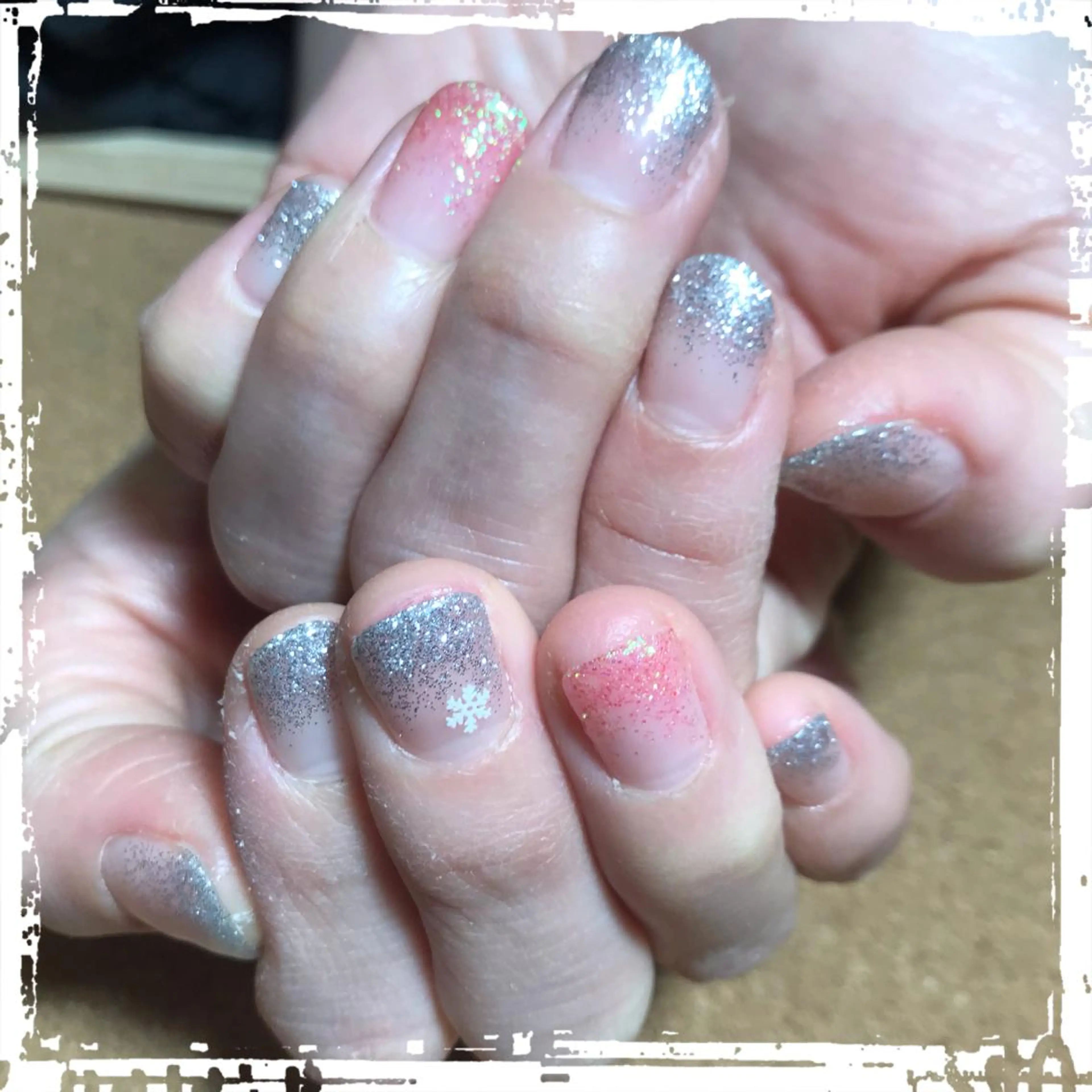 ネイル 寺山 千鶴のネイルデザイン