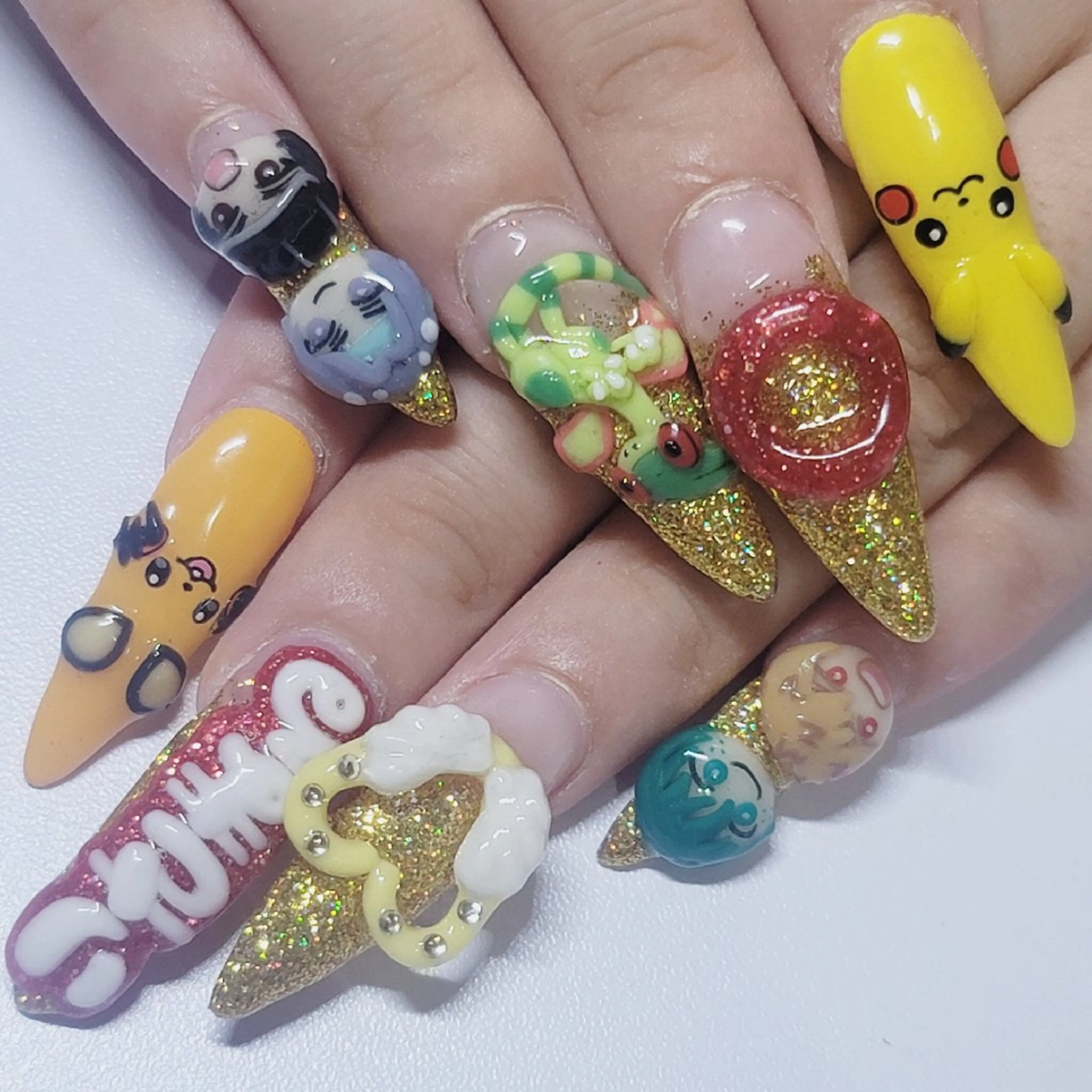 ネイル アートネイル オーロラネイル グラデーション ラメ(グリッター) 黄色 ハンドネイル よしだ ひろきのネイルデザイン