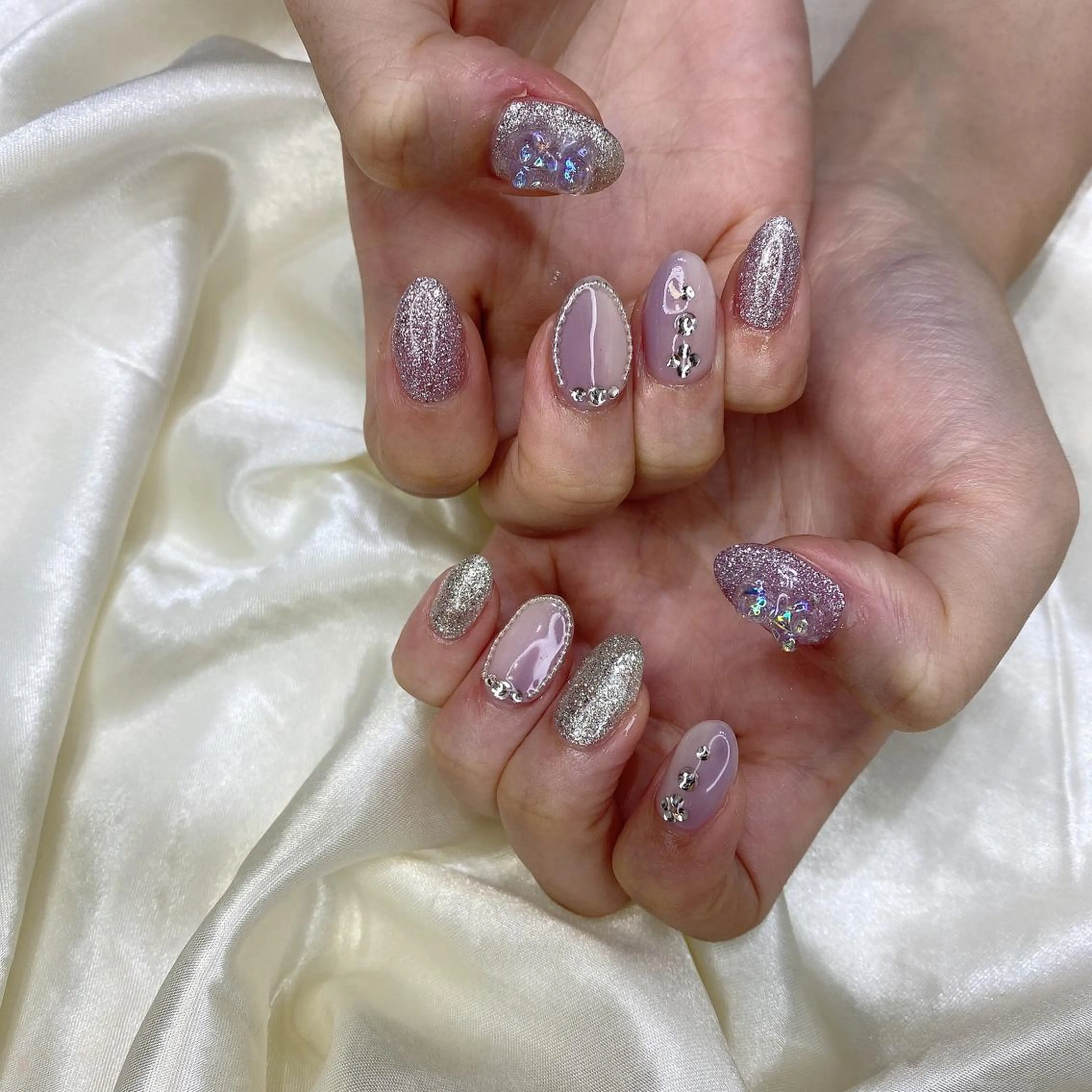 ネイル ハンドネイル 西岡 杏のネイルデザイン