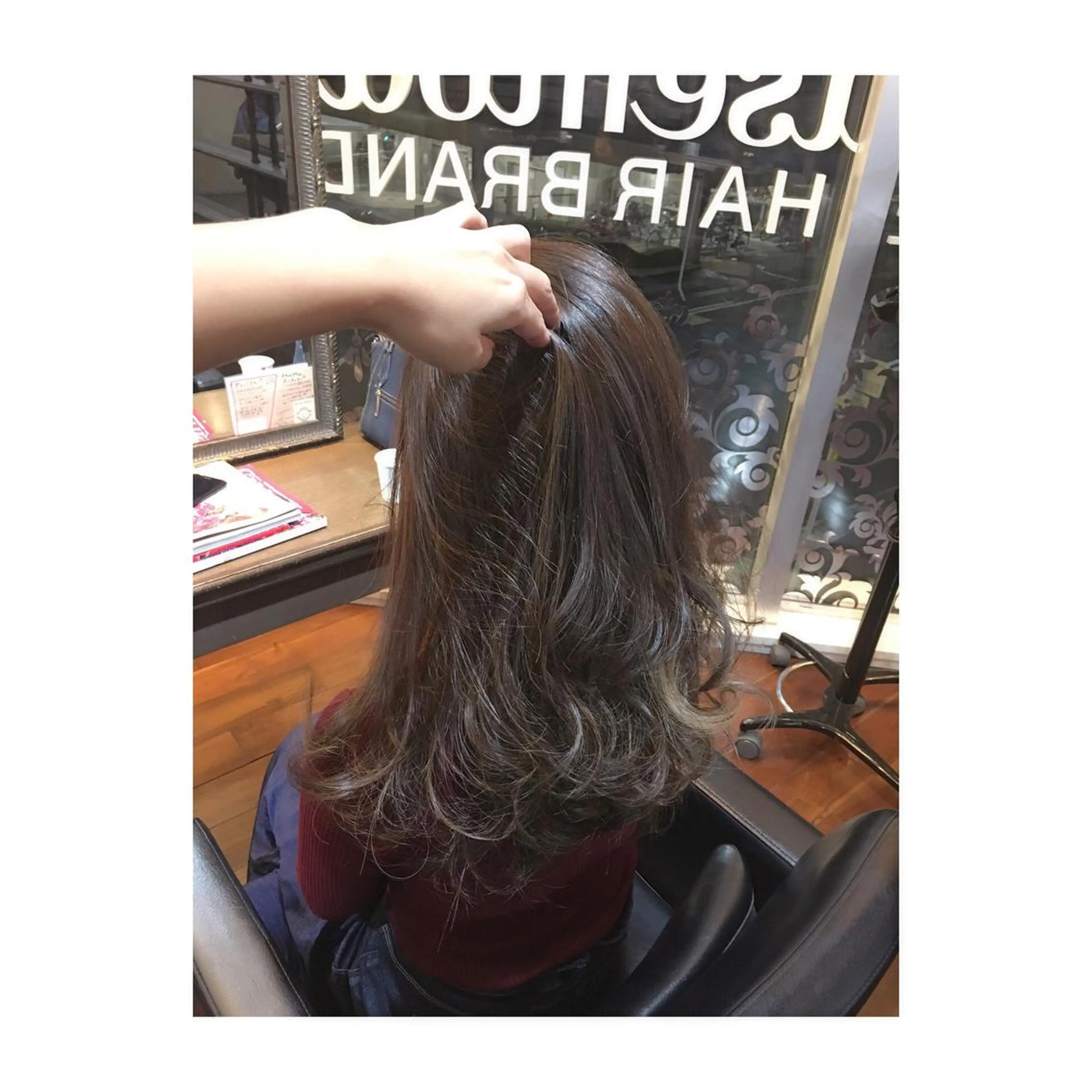 ショート ミディアム セミロング ロング カラー ハイライトカラー ハイライト 吉本 yoshimotoのヘアスタイル