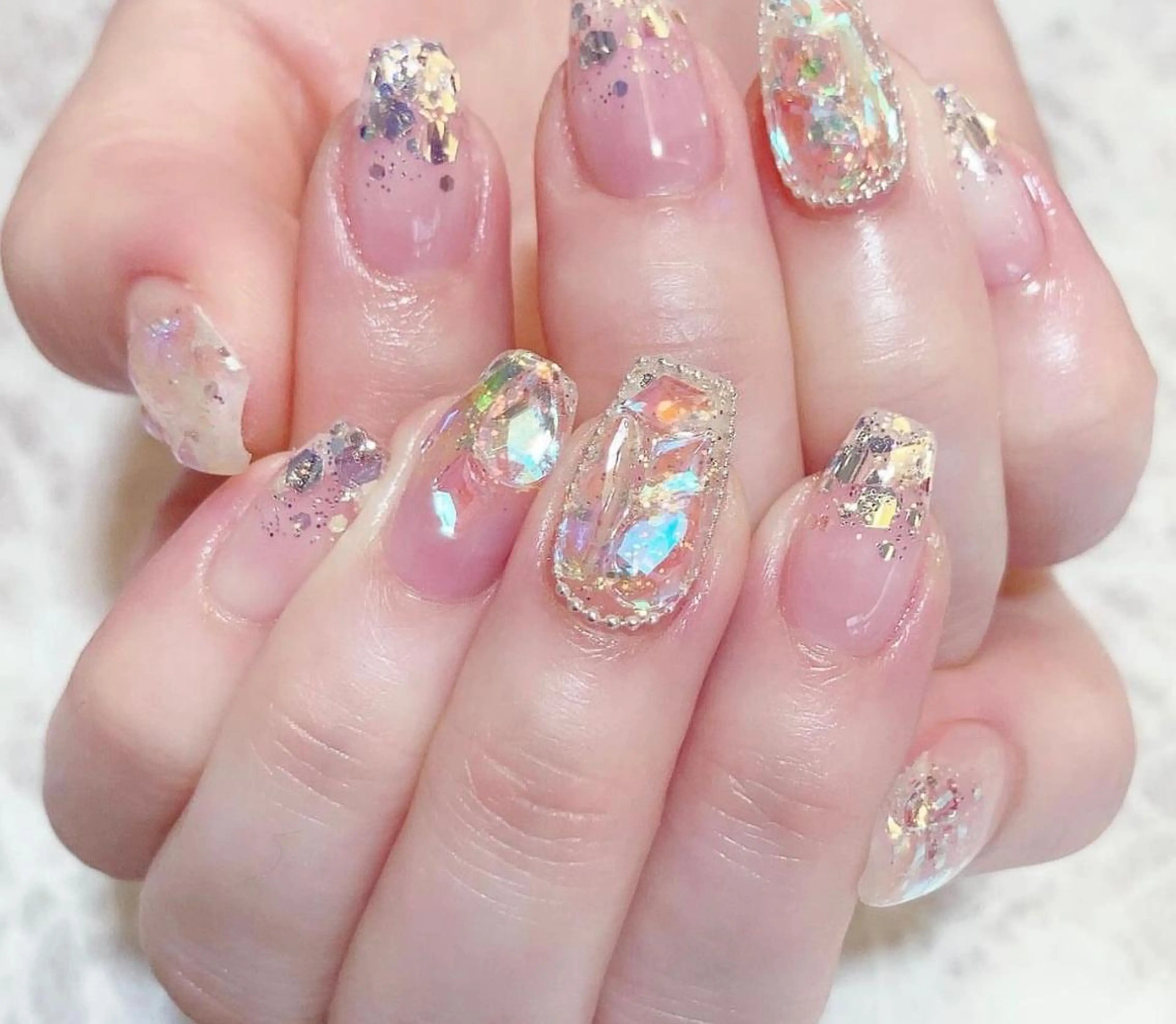 ネイル ハンドネイル VIVIAN リサのネイルデザイン