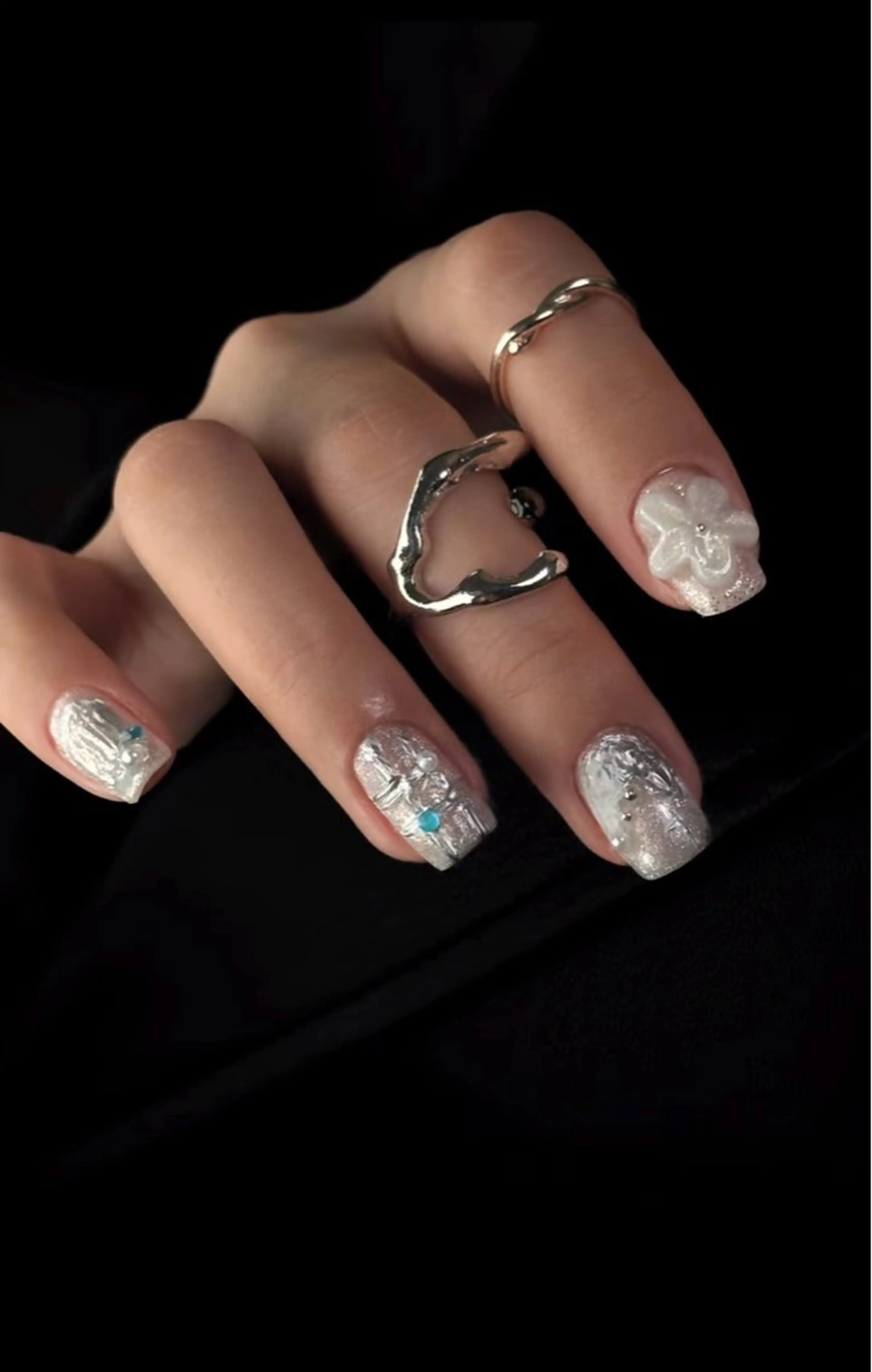 ネイル アートネイル オーロラネイル ガーリー キラキラネイル 韓国ネイル ハンドネイル nail salon  U所属・日向 あゆみのネイルデザイン