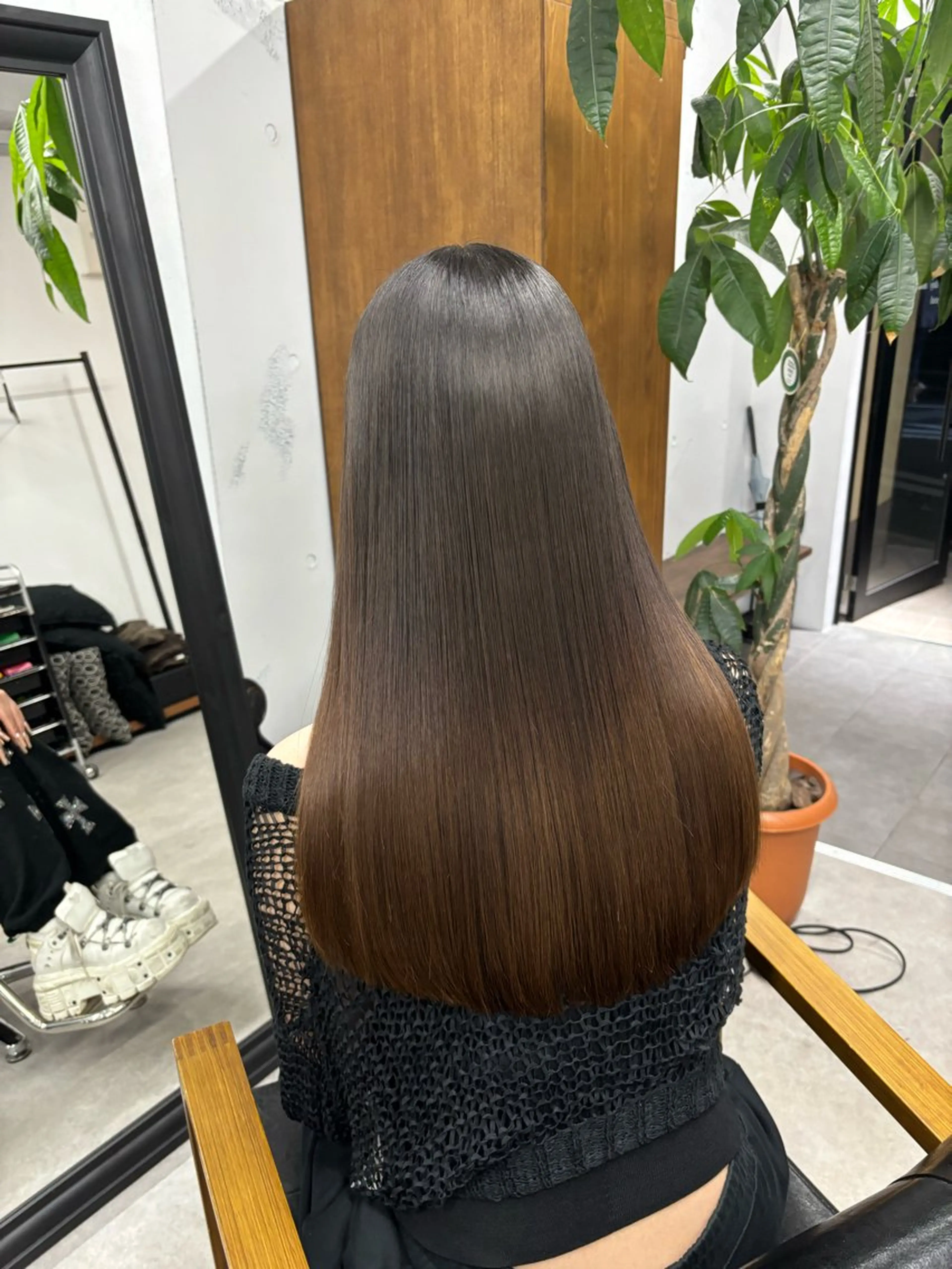 ロング 髪質改善 縮毛矯正 トリートメント マツダ レンのヘアスタイル