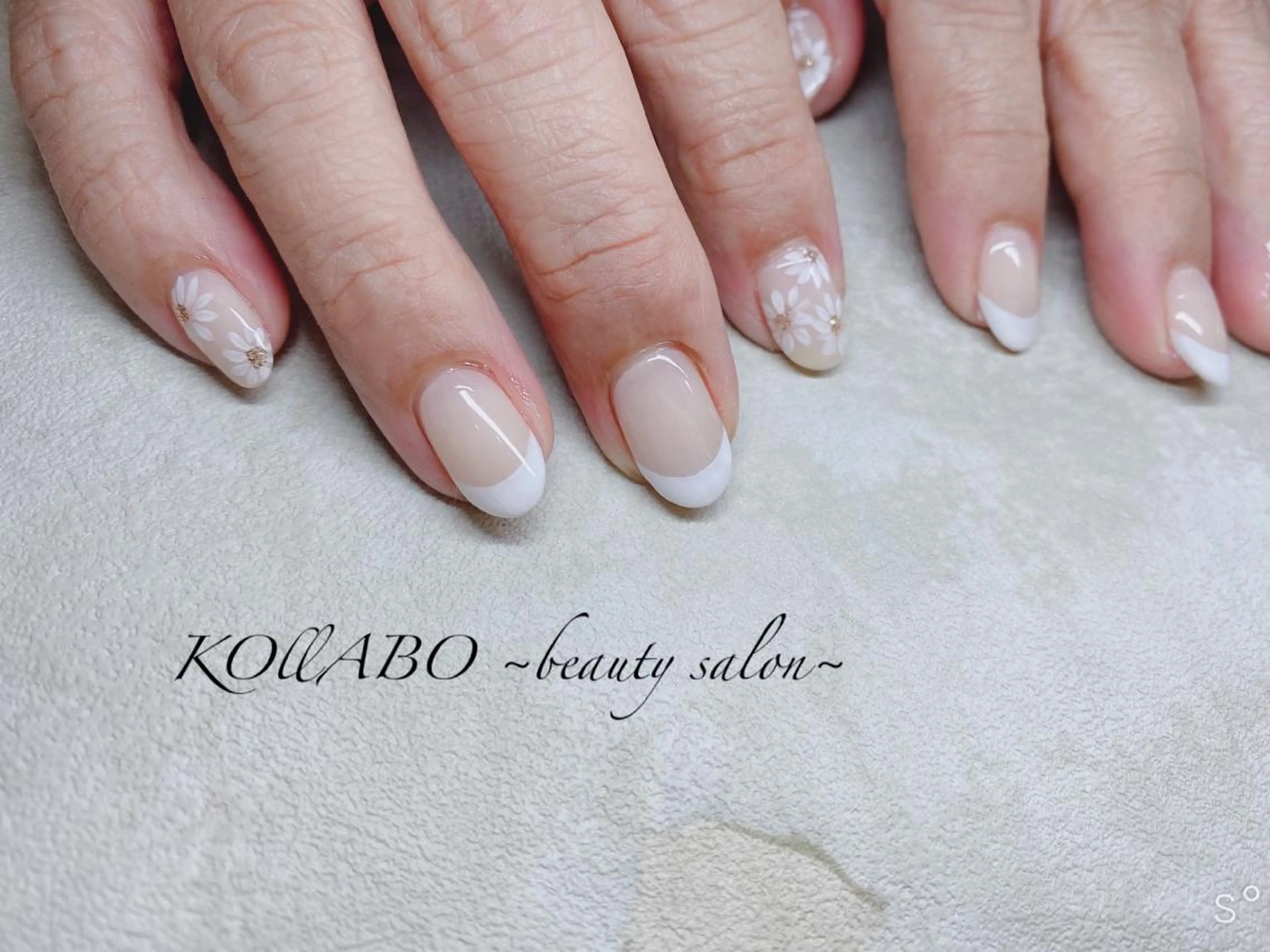 ネイル KOLLABO nailのネイルデザイン