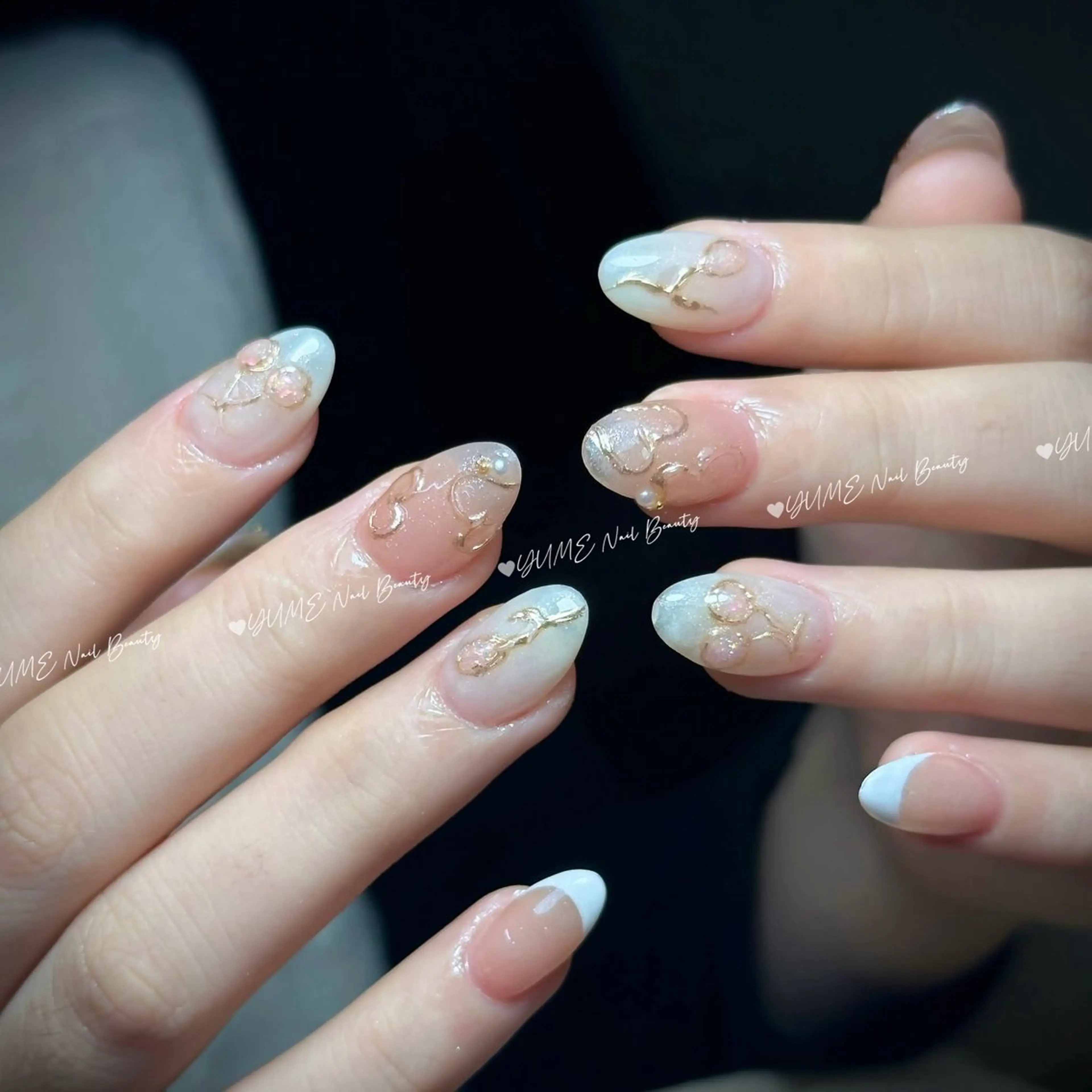 ミディアム ガー NAILのネイルデザイン