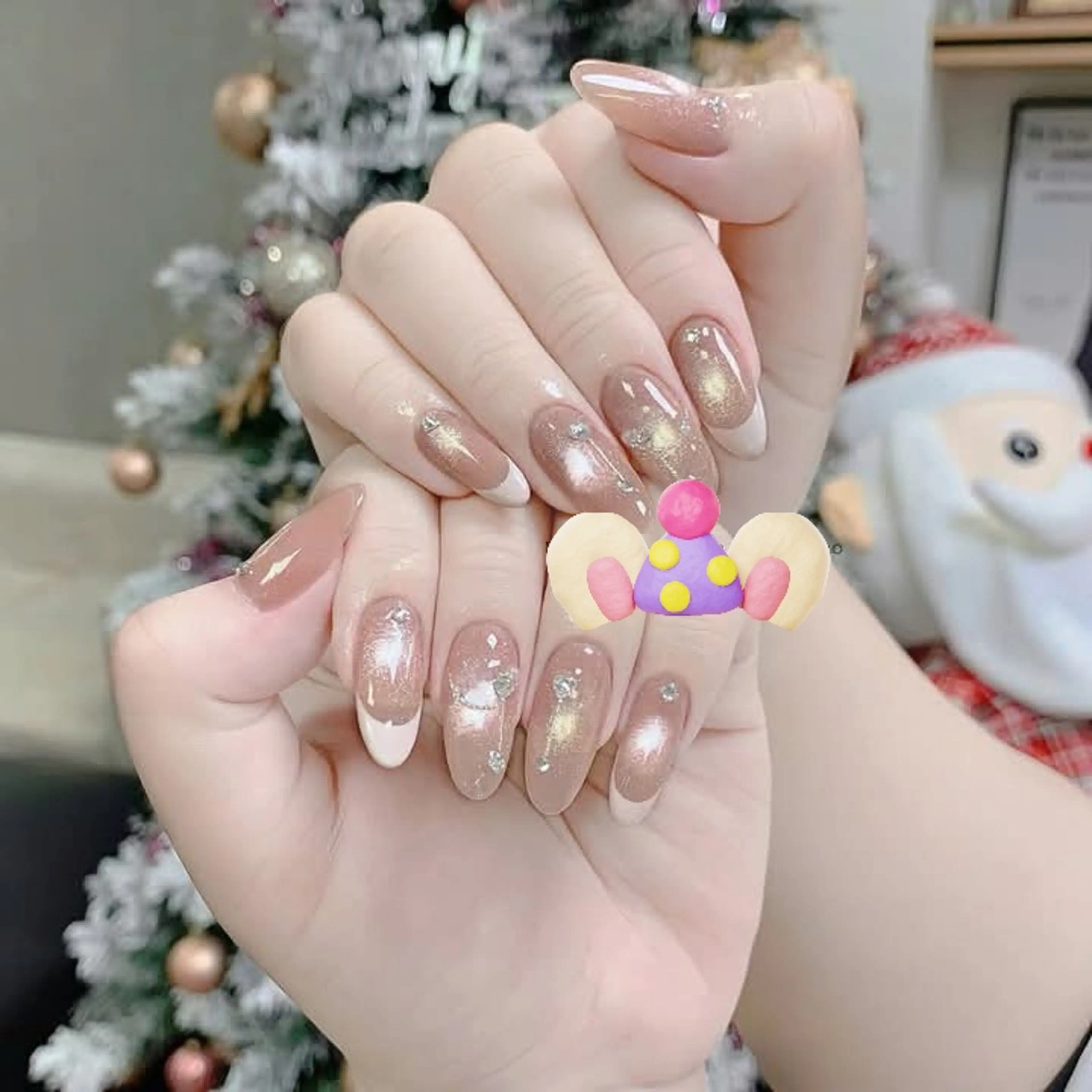 ネイル 長さ出し ネイルチップ Hina ネイルサロンのネイルデザイン