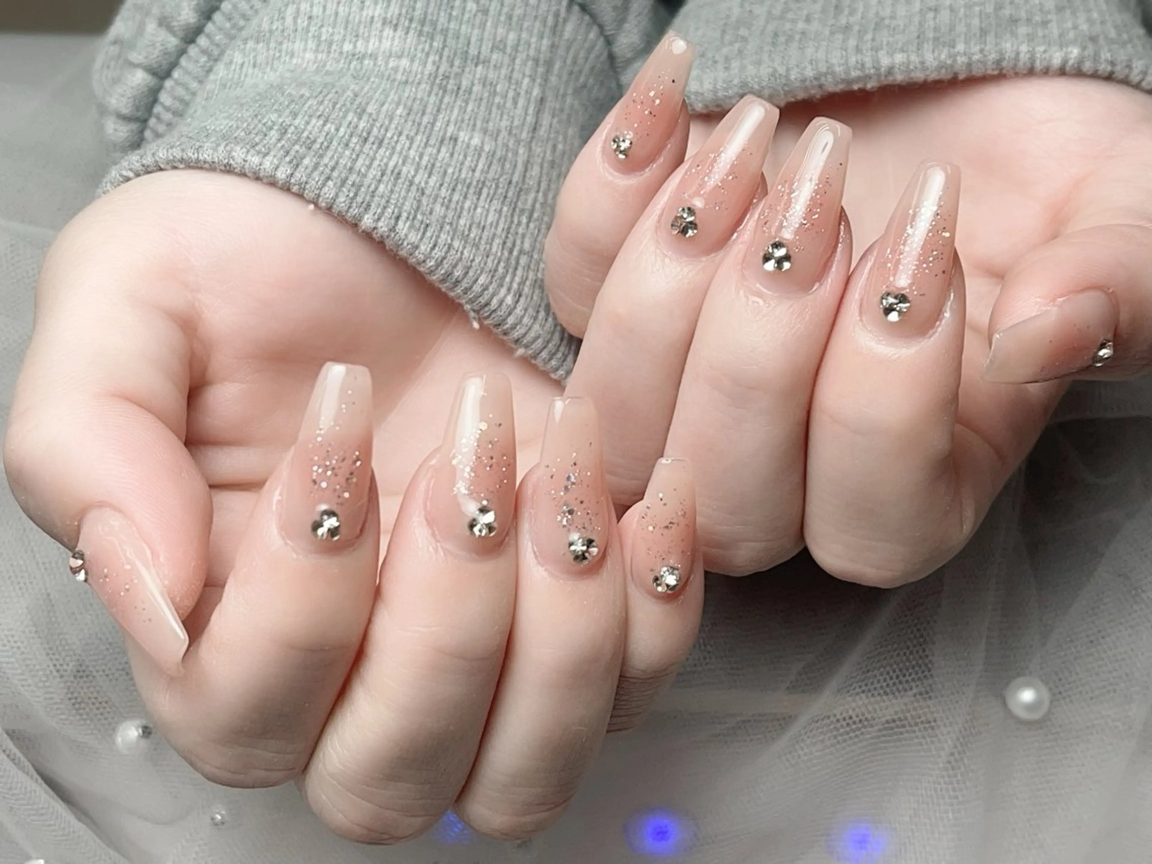 メンズ ネイル アートネイル フレンチネイル ジェルネイル キラキラネイル パラジェル ハンドネイル Bloom スカルプ専門店のネイルデザイン