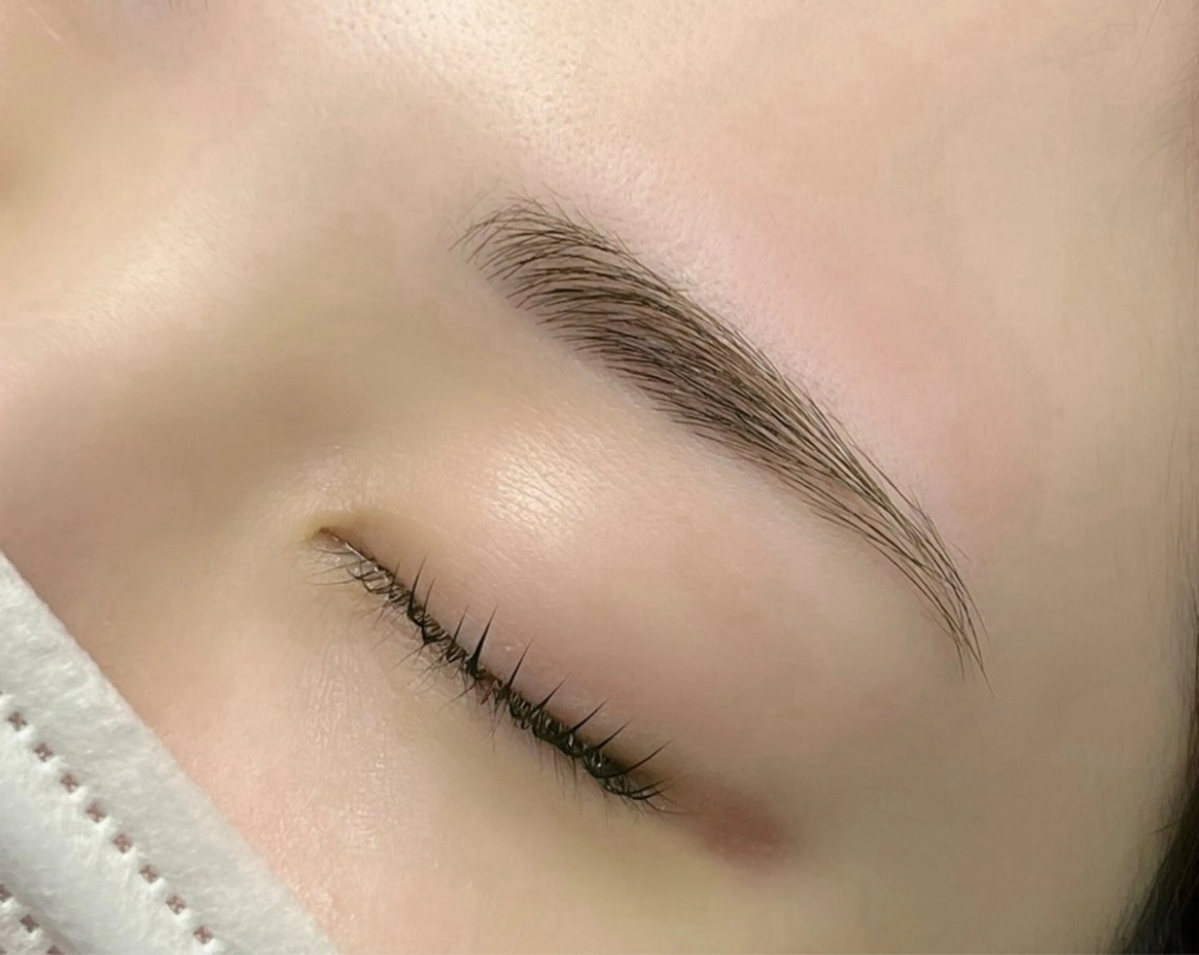 アイブロウ アイブロウ M_の眉毛・アイブロウイメージ