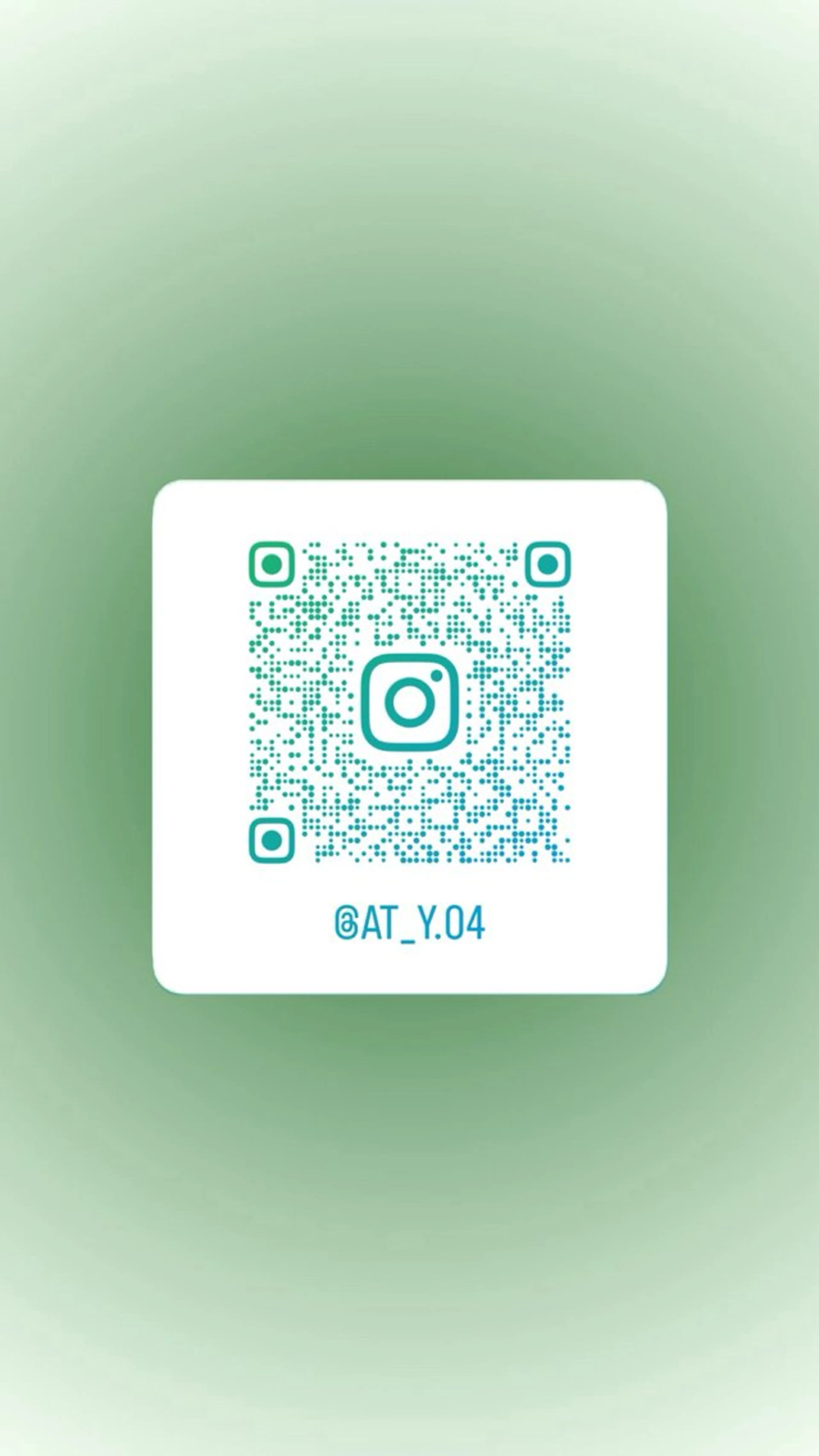 qpulaあいみ 透明感カラーのヘアスタイル