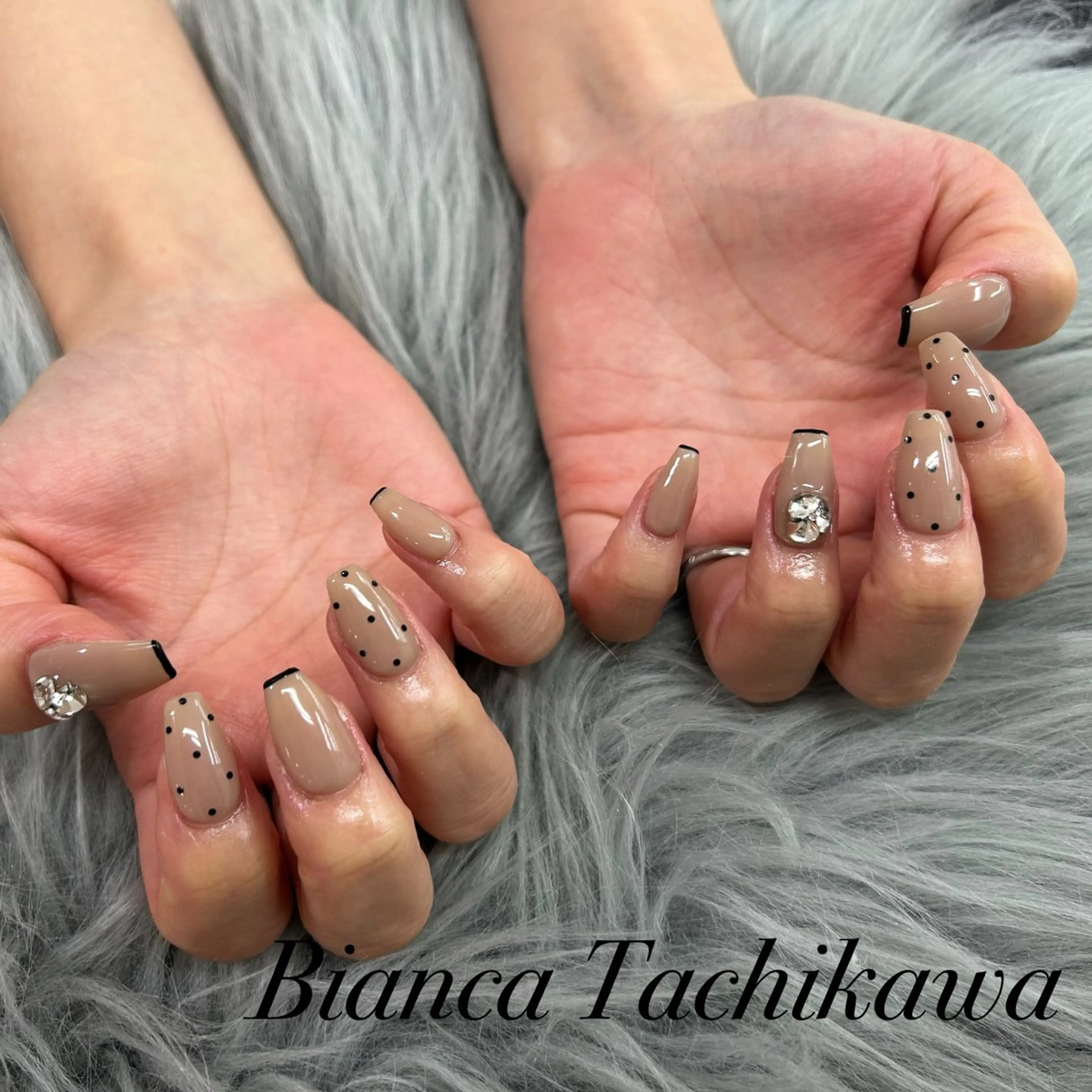 ネイル Bianca 立川店 小川のネイルデザイン