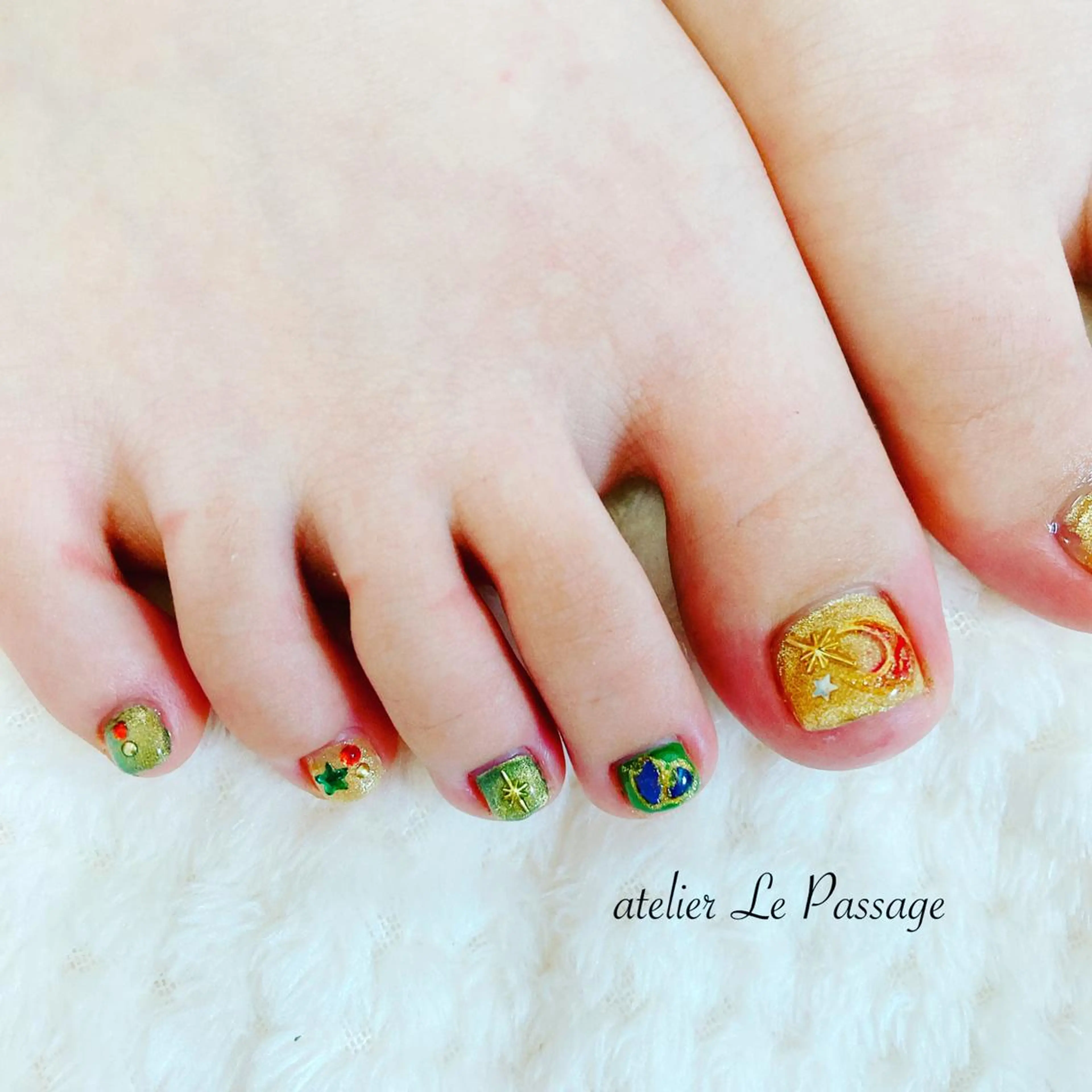 ネイル フットネイル ジェルネイル キラキラネイル ラメ(グリッター) パラジェル Atelier Le Passage所属・h nakatsukaのネイルデザイン